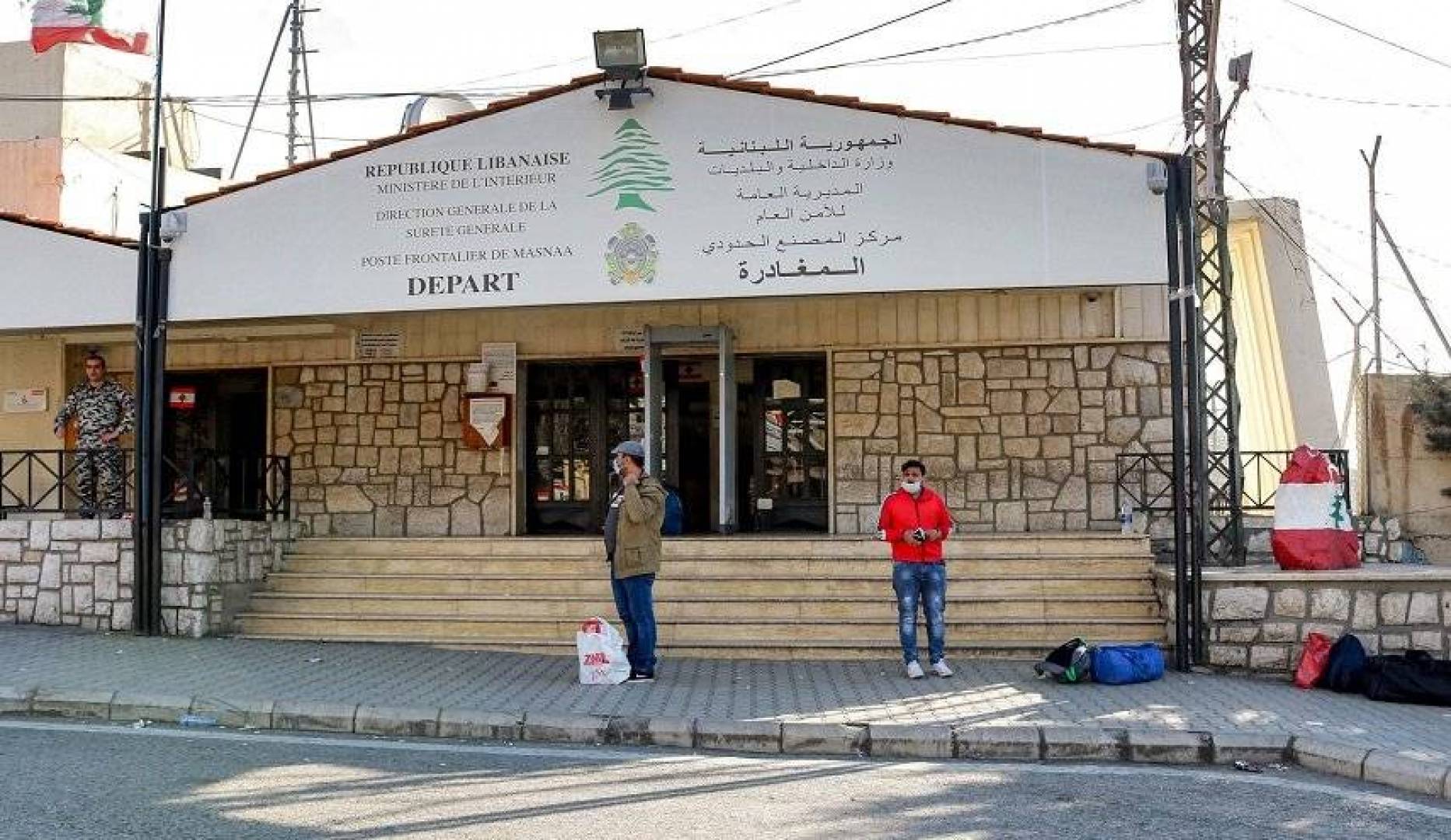 لأسباب محددة.. السماح للسوريين الدخول إلى الأراضي اللبنانية