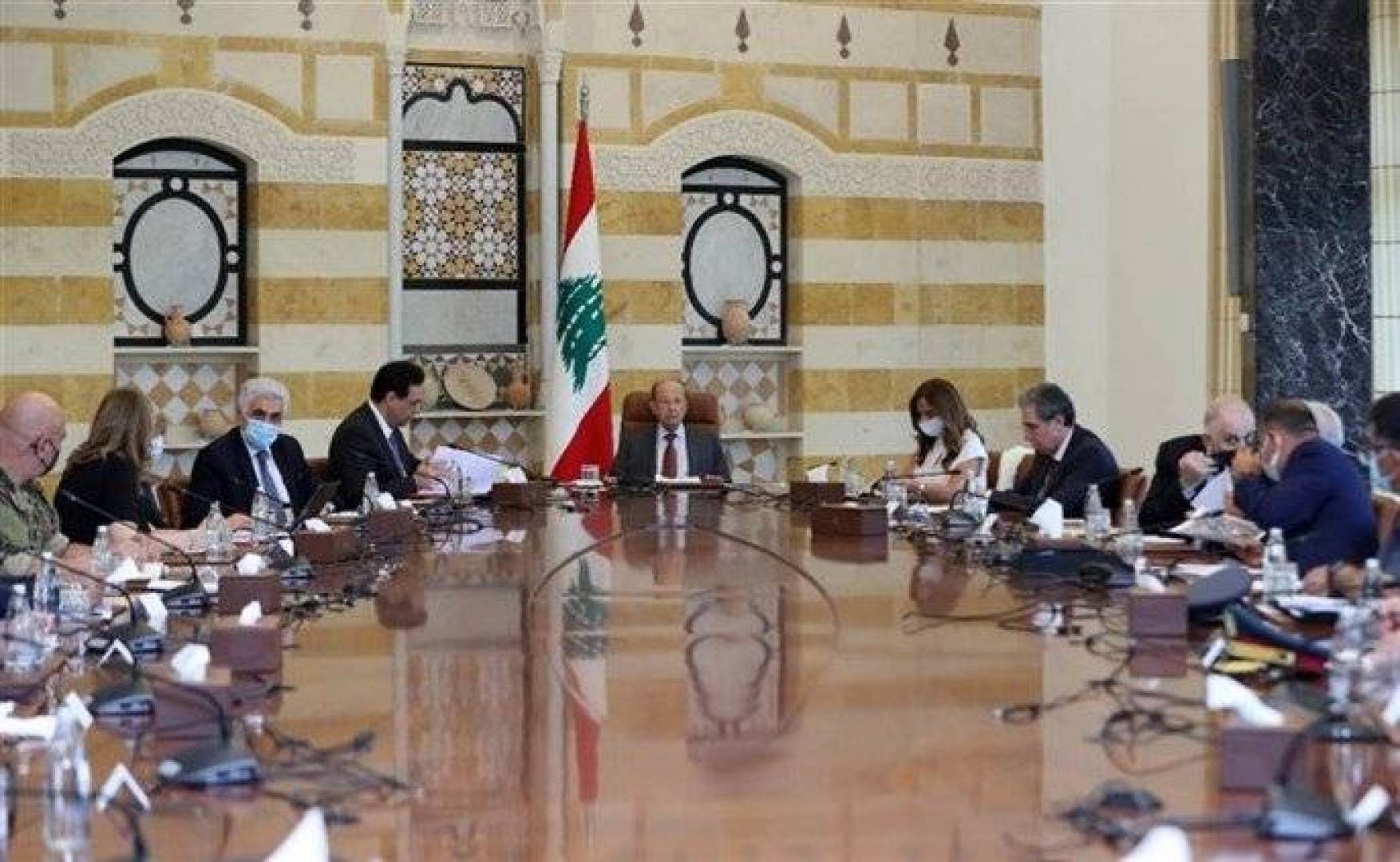 عون:الحريق قد يكون عملاً تخريبياً مقصوداً وهو بات تحت السيطرة