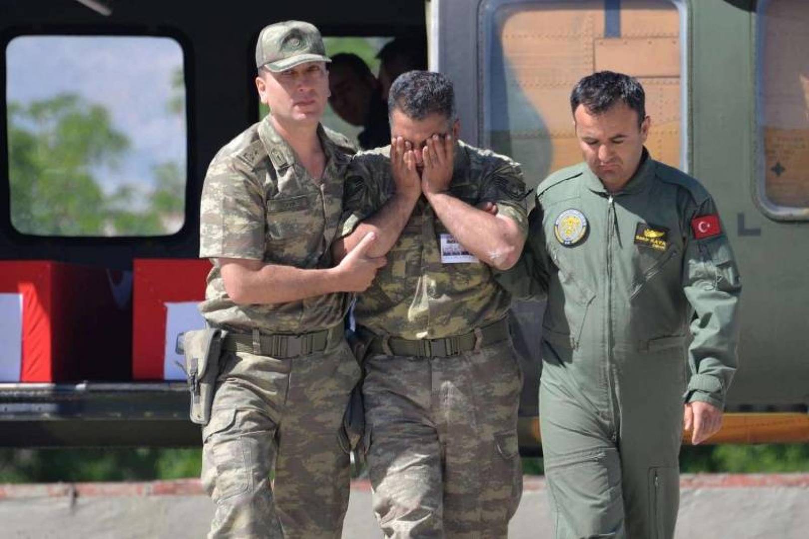 محاكمة 3 أفراد عصابة أتراك اغتصبوا فتاة تبلغ من العمر 14 عاما في بلجيكا
