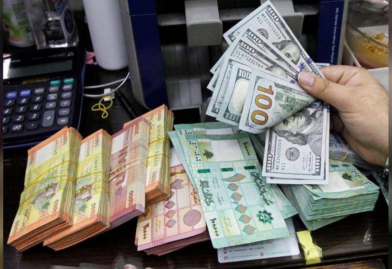 ضبط مليارات الدولارات المُهرّبة من لبنان إلى اليونان