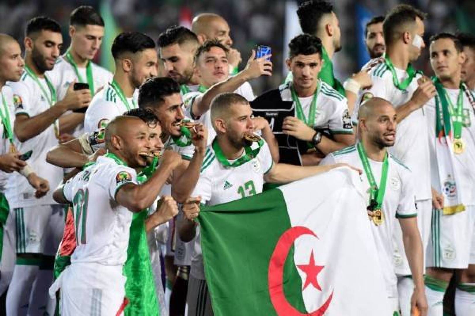 منتخب الجزائر يستعد في النمسا وهولندا