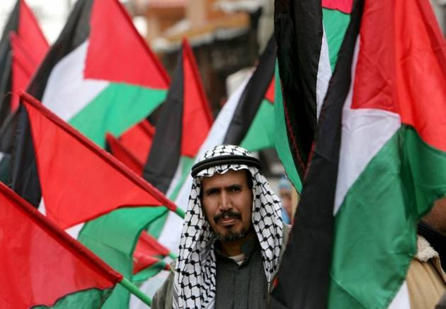 ضغط أوروبي على السلطة الفلسطينية لتلقي أموال الضرائب 