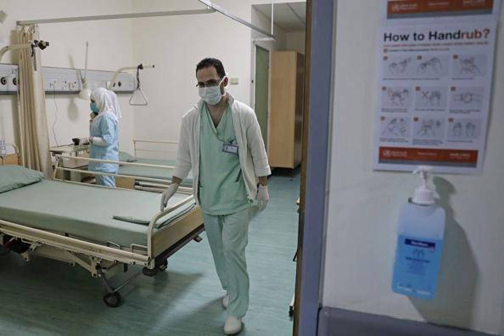 1010 إصابات جديدة و4 وفيات حصيلة الوباء التاجي اليوم في لبنان