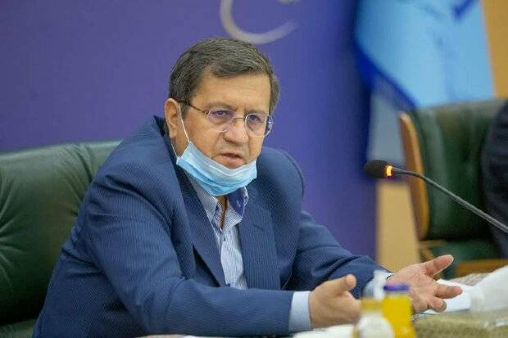 محافظ البنك المركزي الإيراني عبد الناصر همتي 