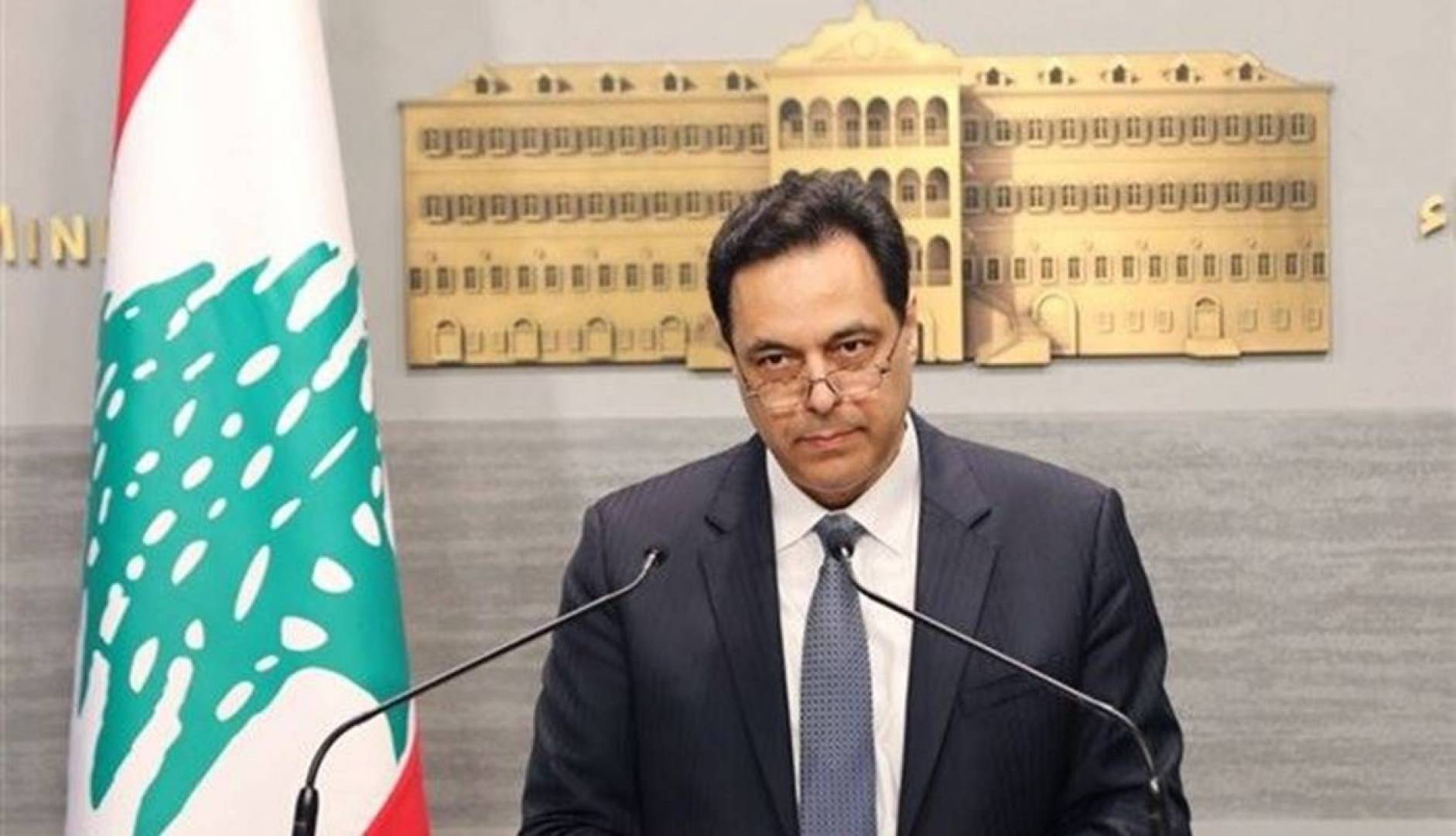 تعميم من رئاسة الحكومة لمكافحة ظاهرة تخزين البنزين