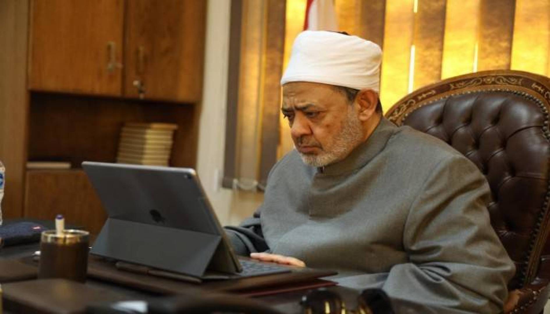 شيح الأزهر يدعو الأمة العربية للتضامن مع سوريا