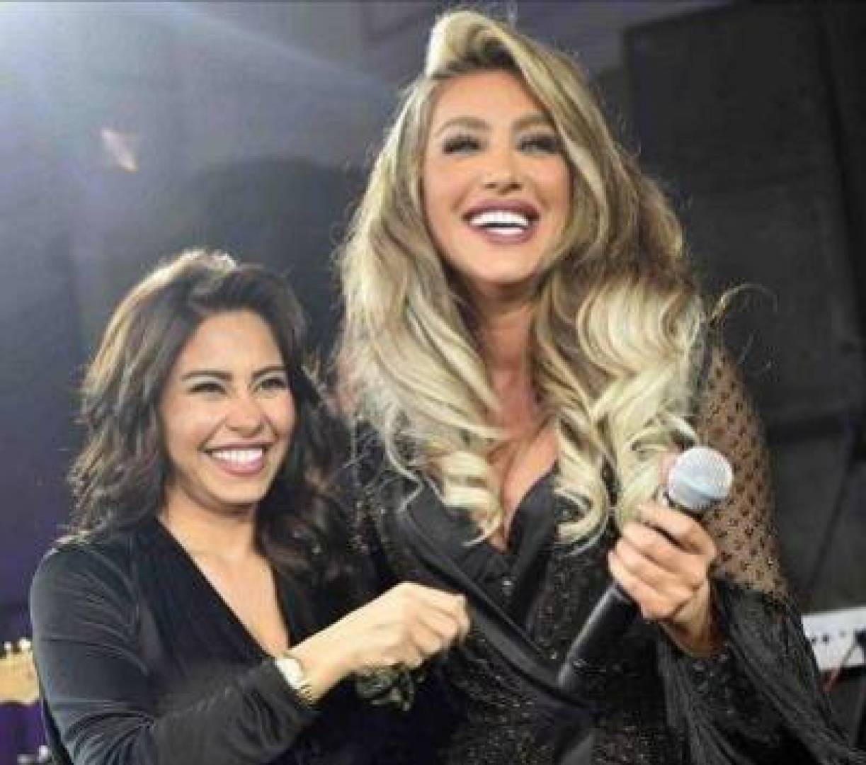 مايا دياب تعايد شيرين عبد الوهاب بمناسبة يوم ميلادها