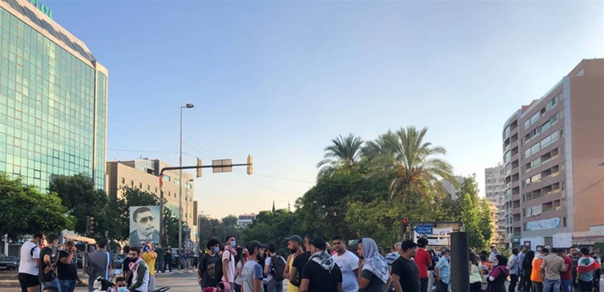 حراك منطقة صيدا يحيي ذكرى 17 تشرين