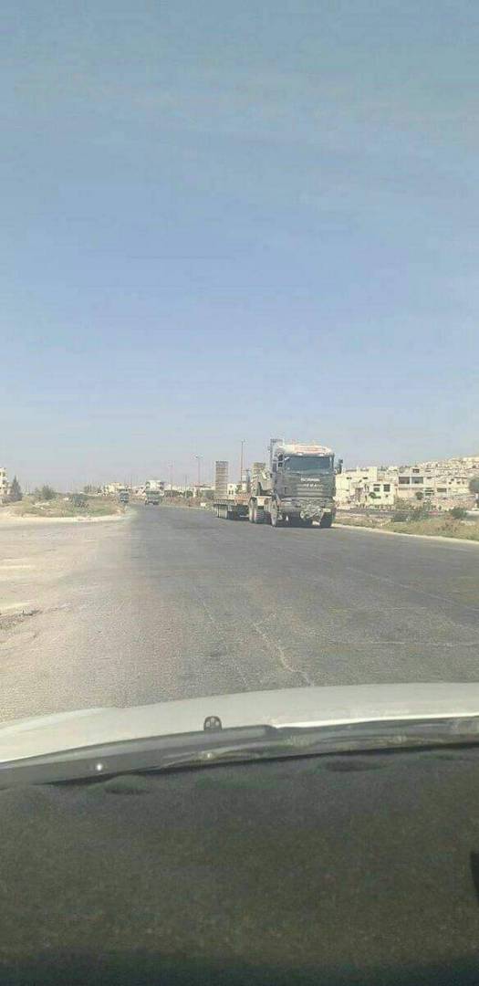 مصادر أهلية دخول رتل للجيش التركي مؤلف من عدة شاحنات  برفقة الشرطة العسكرية الروسية الى نقطة المراقبة في منطقة مورك بريف حماة الشمالي تمهيدا لبدء انسحاب قوات الجيش التركي منها