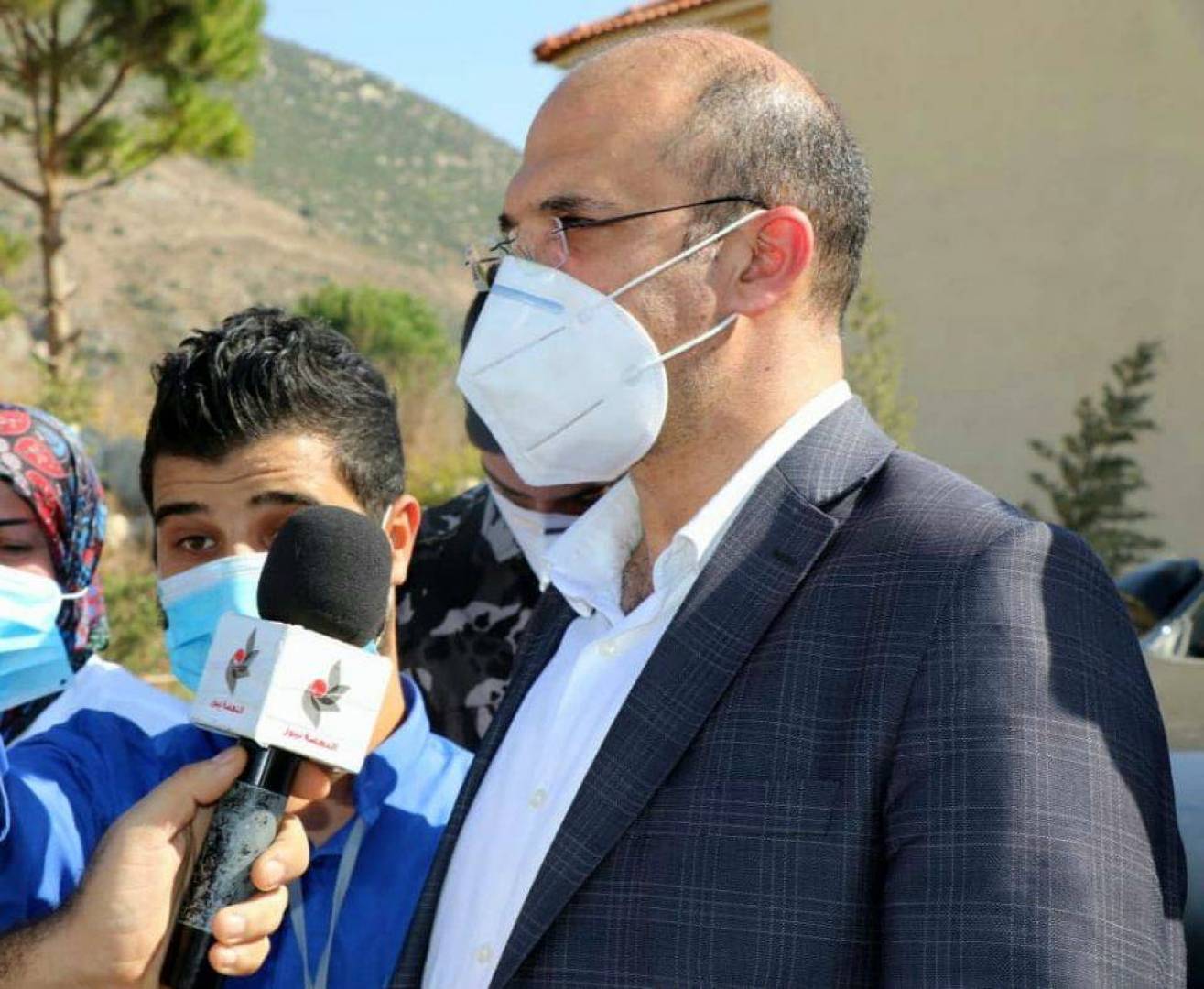 حمد حسن للهنهضة نيوز: لا تخوف من سيناريو إيطالي او إسباني في لبنان