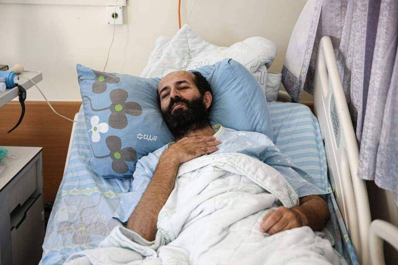 رسالة من الأسير المقاوم ماهر الأخرس من قلب المعتقل لكل الفلسطينين