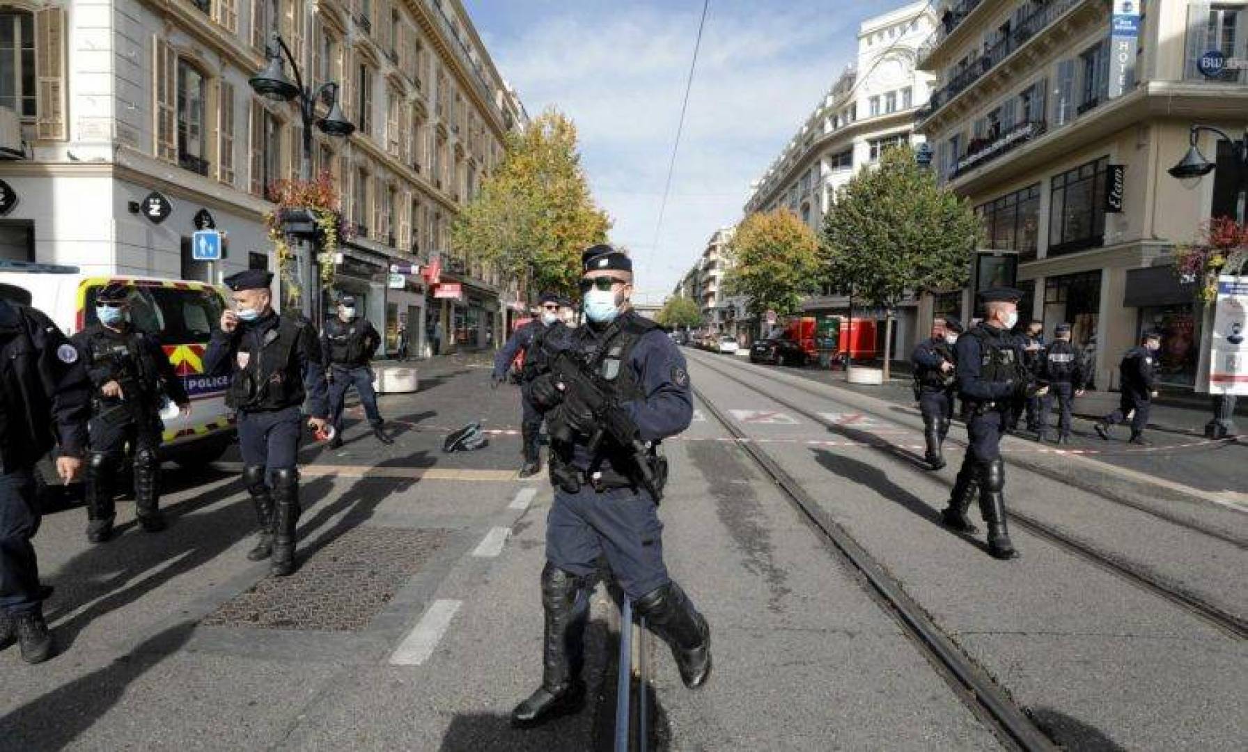 ردود أفعال فرنسية و أوروبية حول حادثة الطعن في مدينة نيس الفرنسية