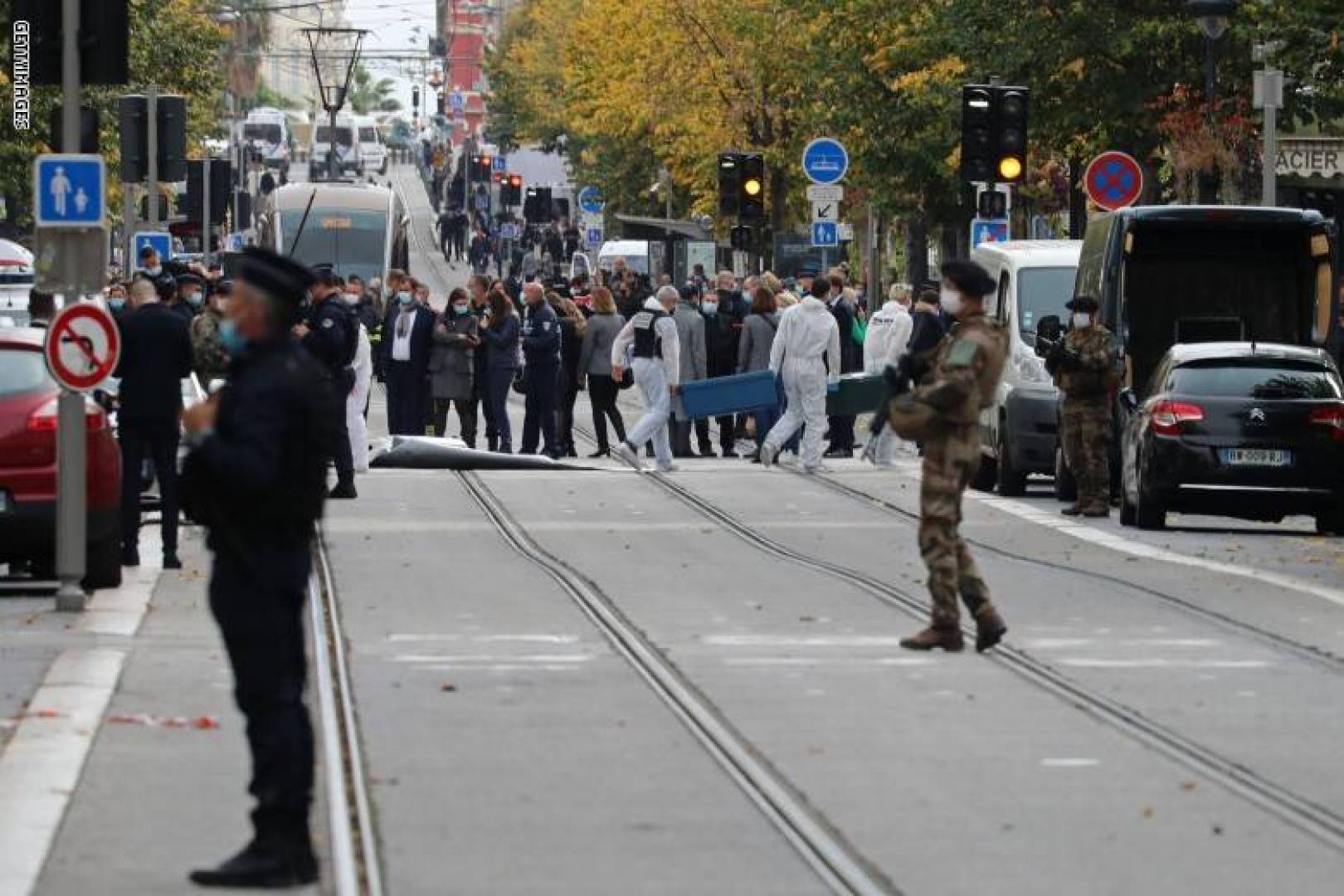 تركيا تدين حادثة نيس وتعلن تضامنها مع الشعب الفرنسي