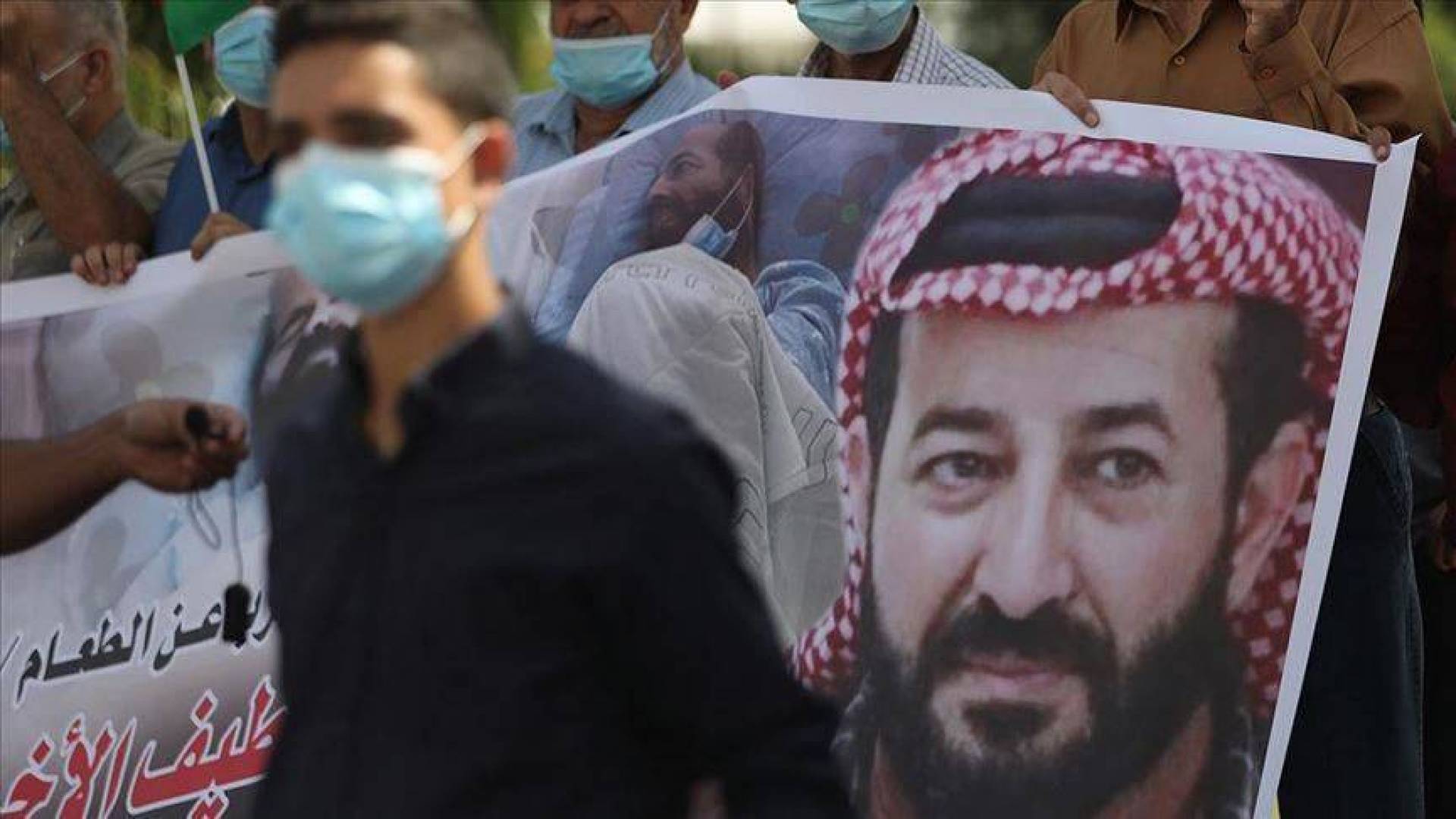 الأسير الأخرس بوضع صحي حرج وضغوط برلمانية لفك الاعتقال