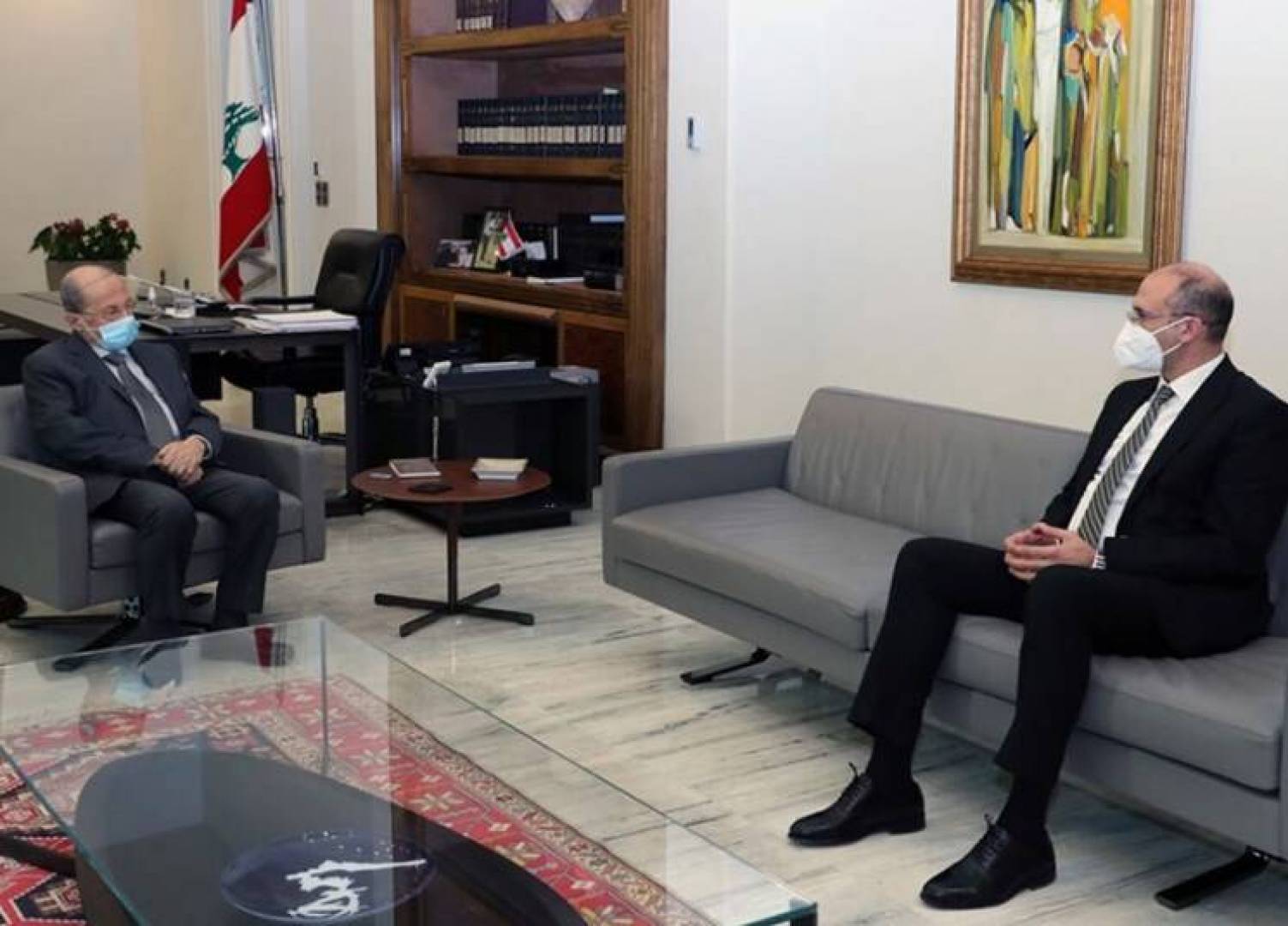 حمد حسن: الاقفال العام شر لا بد منه