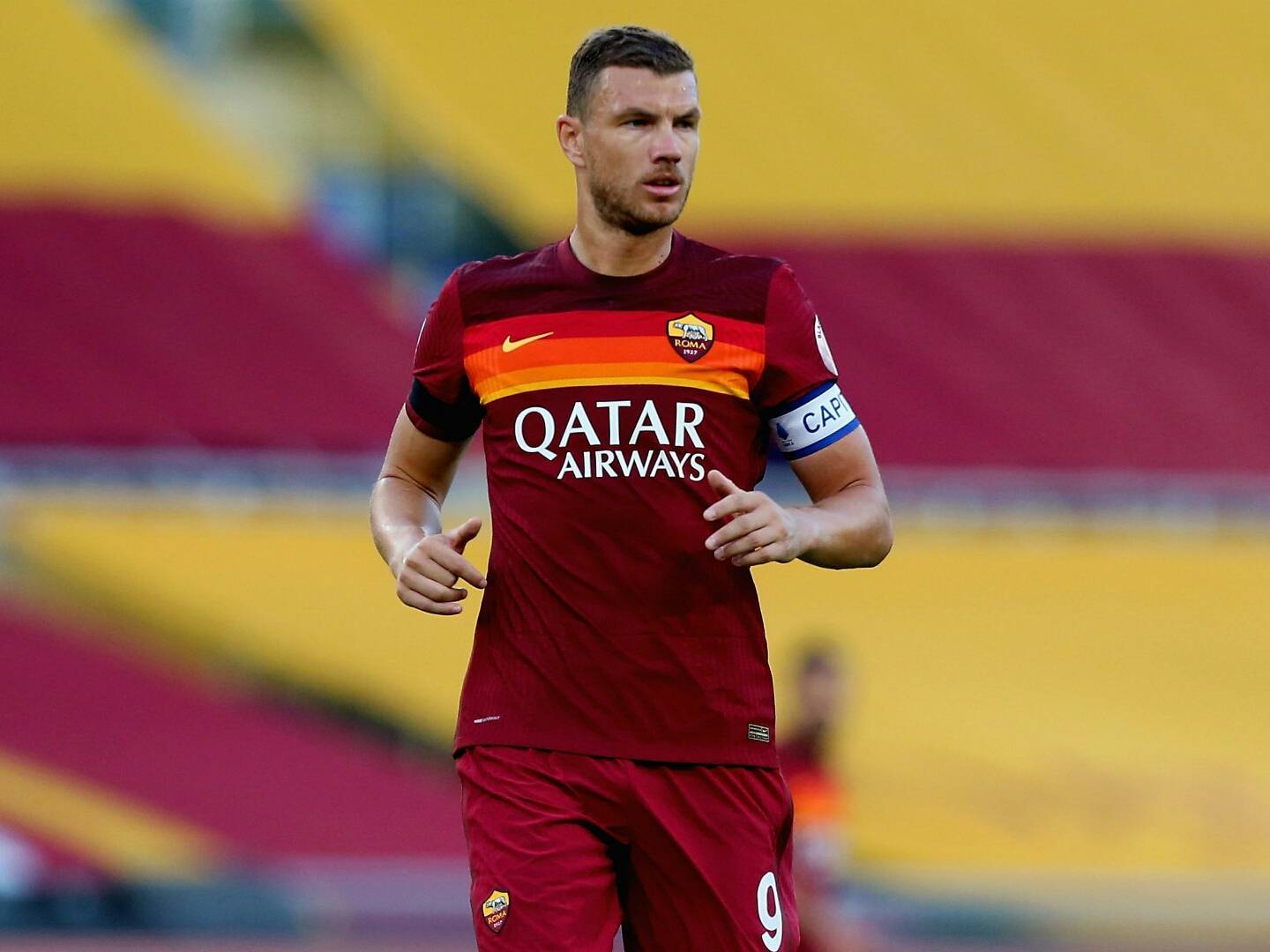 لاعب روما إدين دجيكو مصابا بفيروس كورونا المستجد 
