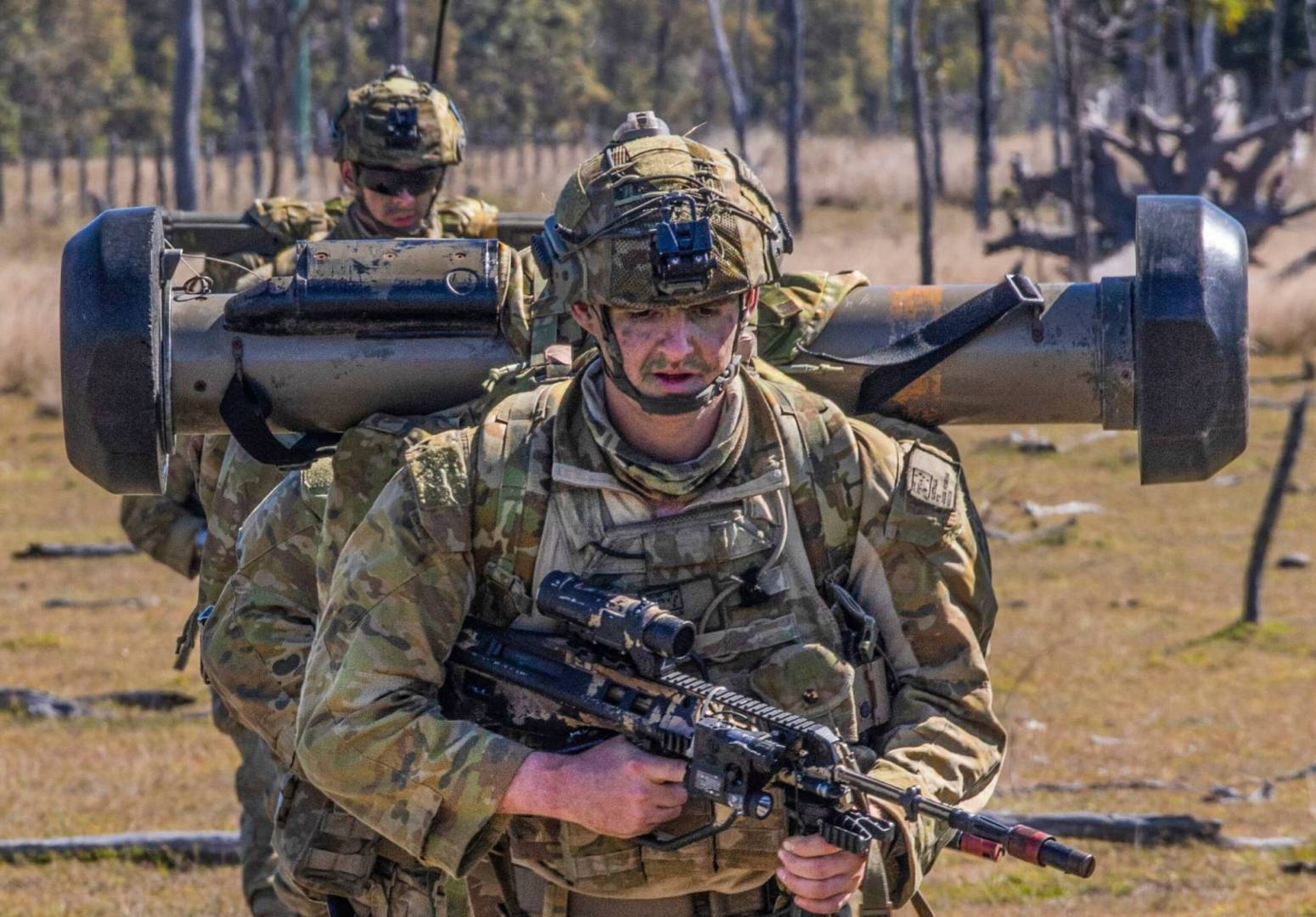 صواريخ Javelin الموجهة المضادة للدبابات