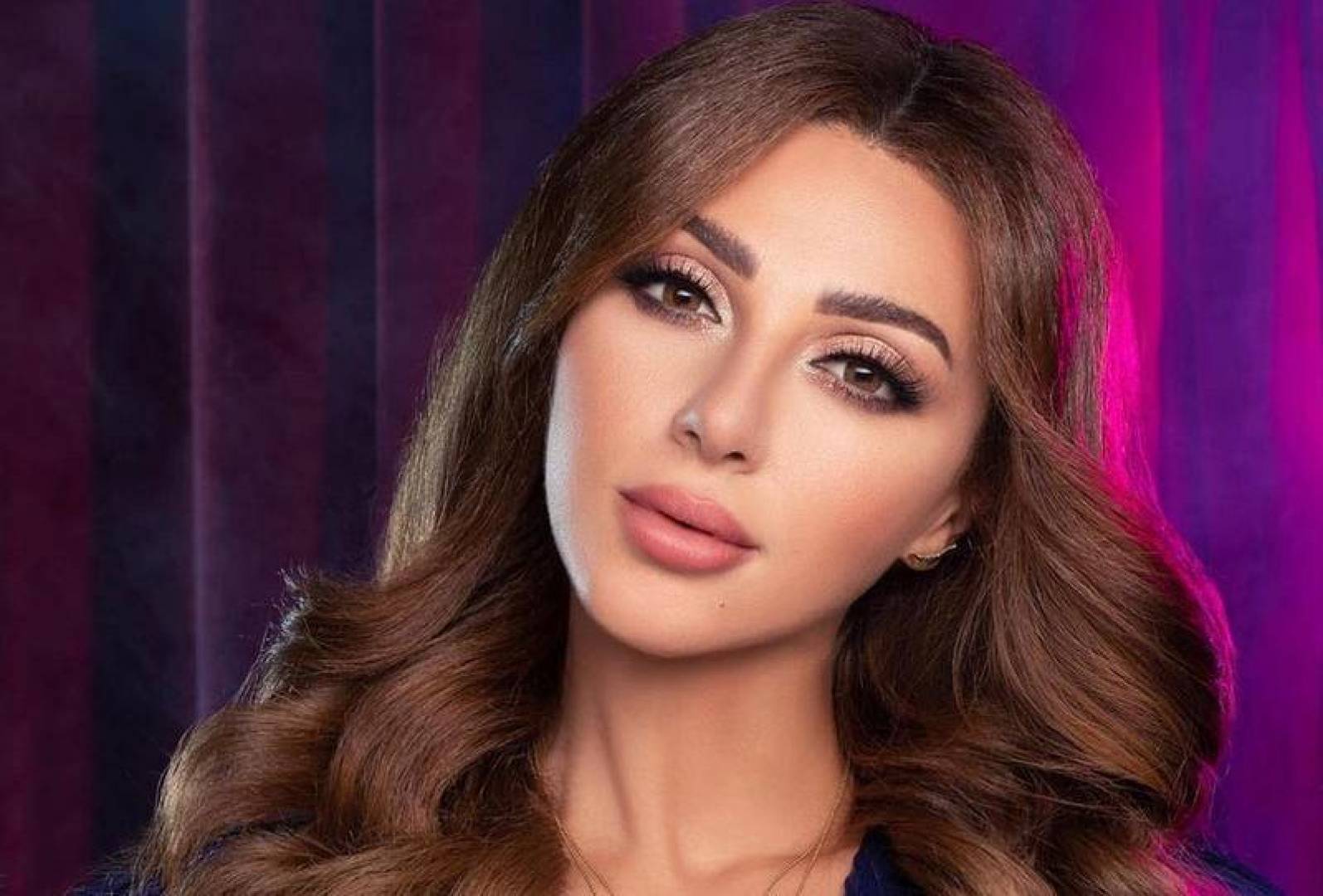 بعد أن فاجأت متابعيها بالولادة .. ميريام مع طفلها في أول ظهور 