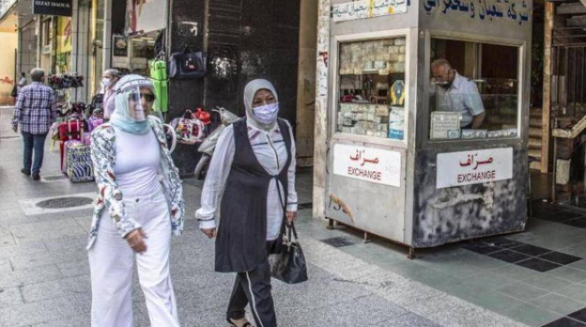 أعلنت وزارة الصحة العامة في لبنان  في تقريرها اليومي حول فيروس كورونا  تسجيل 1699 إصابة جديدة  و12 حالة وفاة خلال الساعات الـ24 الماضية.