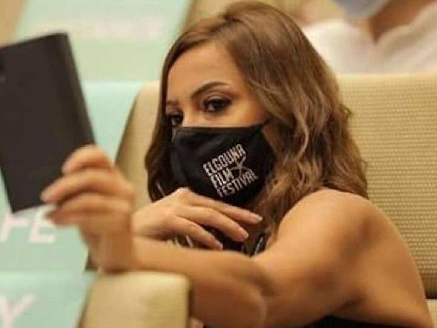 بعد الشكوك حول أمرها .. بشرى تنشر نتيجة فحص PCR الخاص بها