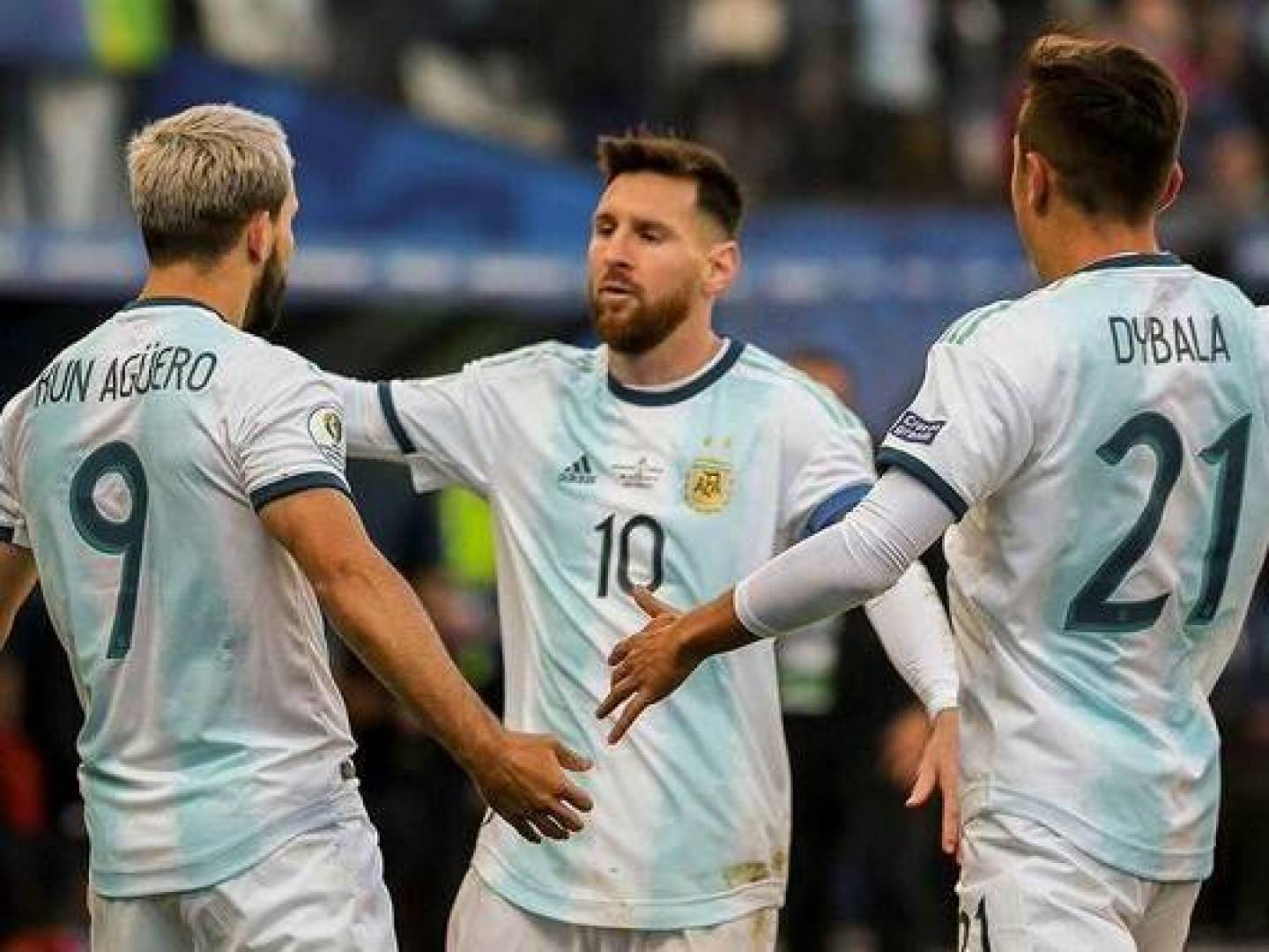 Argentina hosts Paraguay in a highly anticipated fiery summit