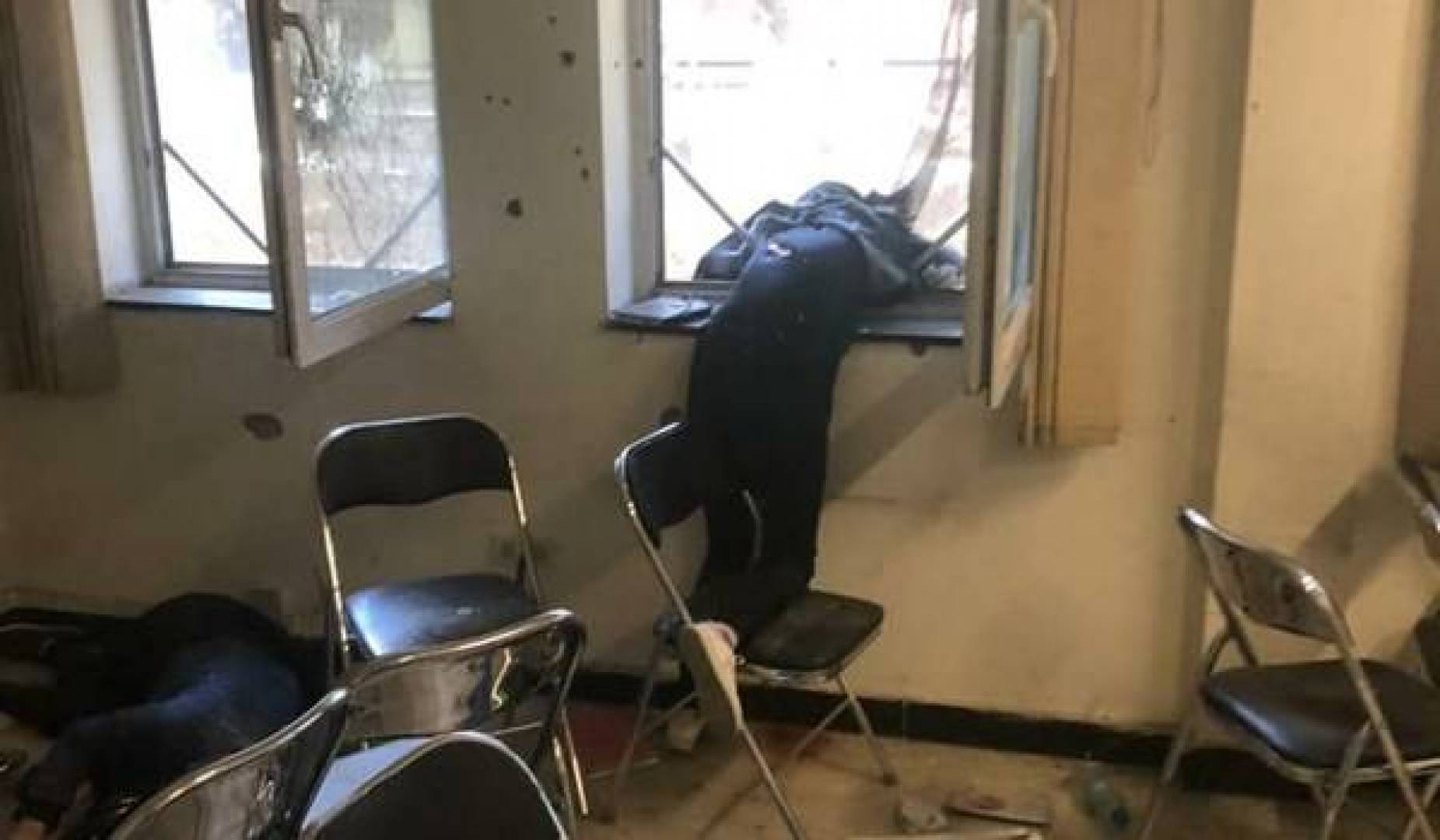مجهولون يطلقون صاروخ على محيط السفارة الإيرانية بأفغانستان