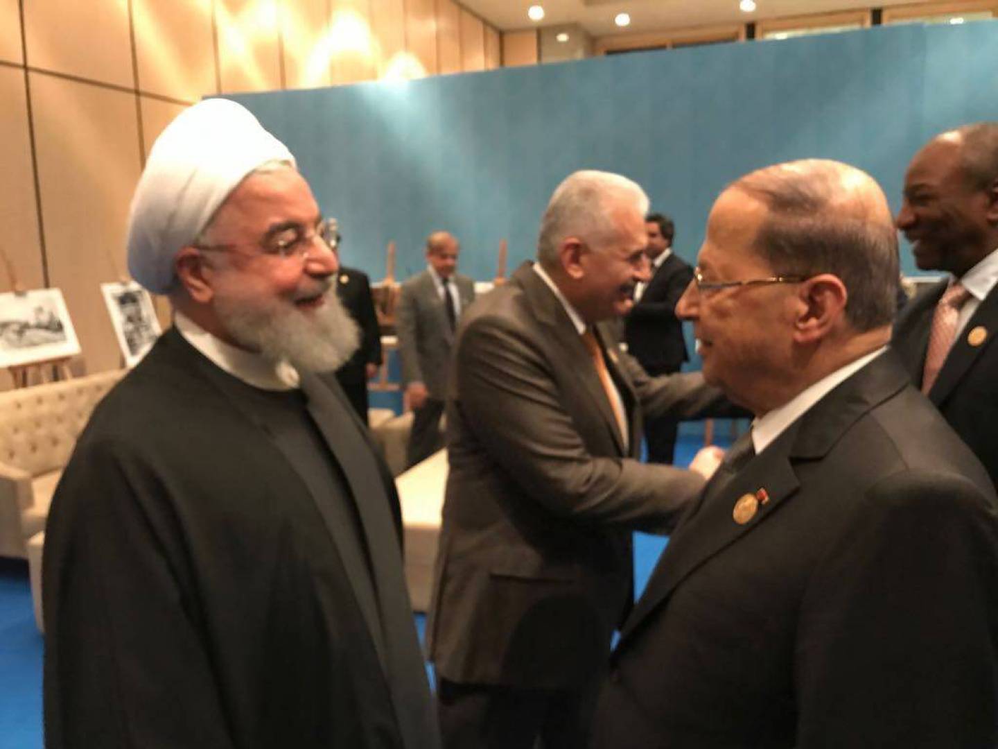 برقية تهنئة من ايران لعون 