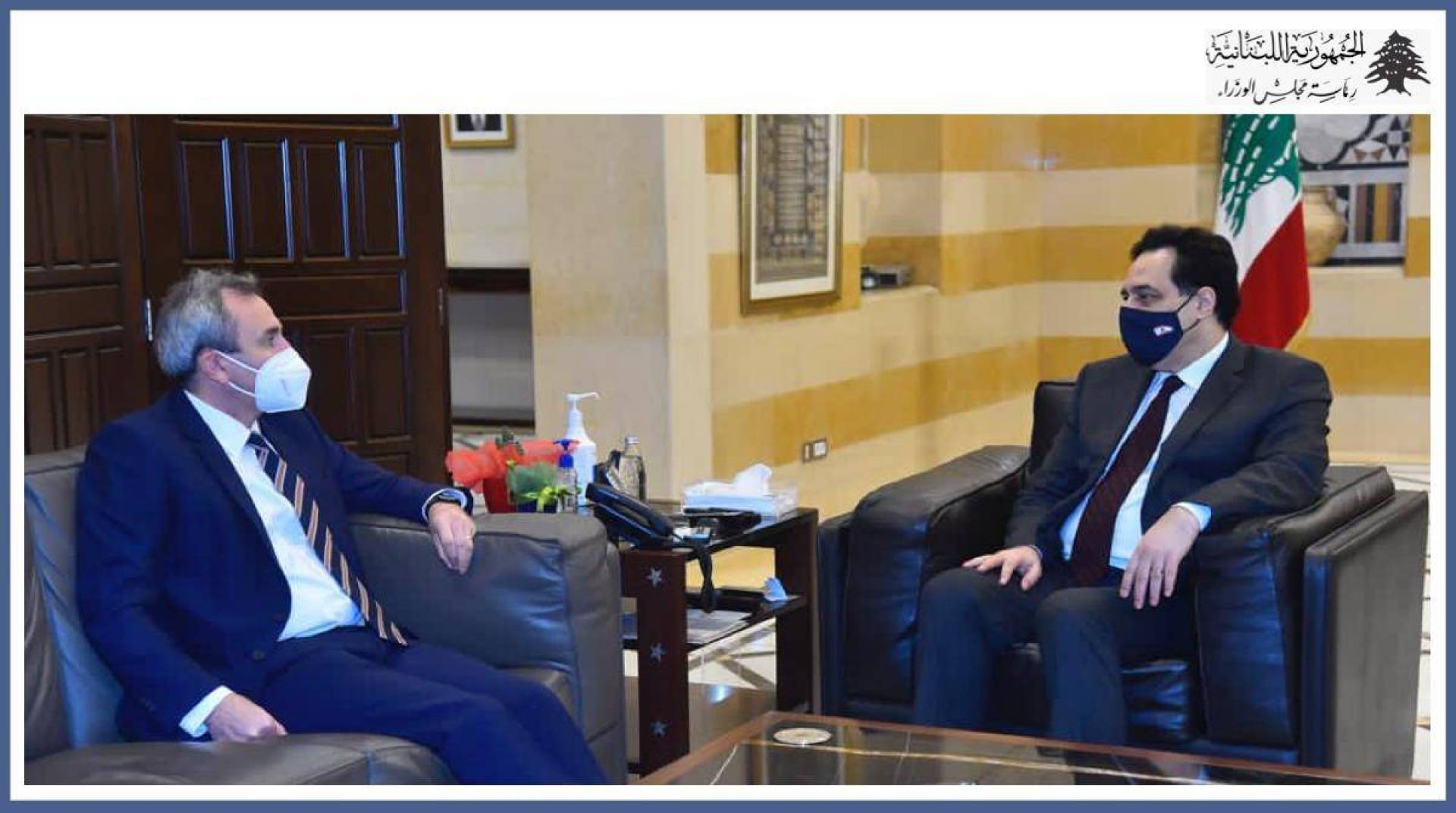  حسان دياب و سفير بريطانيا في لبنان كريس رامبلينغ