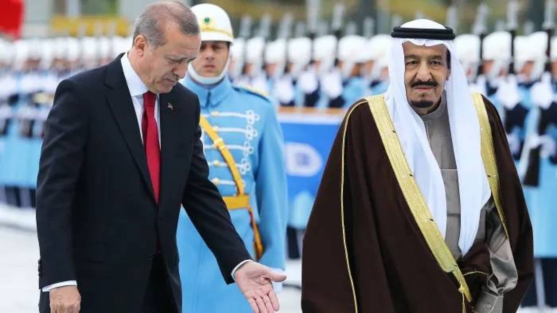 أردوغان وملك السعودية يتفقان على حل القضايا العالقة من خلال الحوار