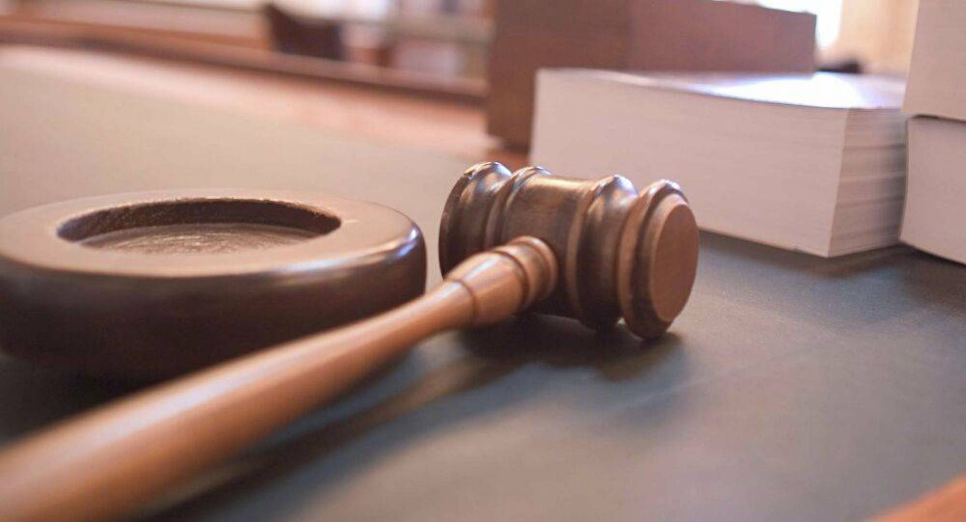 المدعي العام الإسرائيلي يطالب بإيقاف عمل لجنة التفتيش في صفقة شراء الغواصات