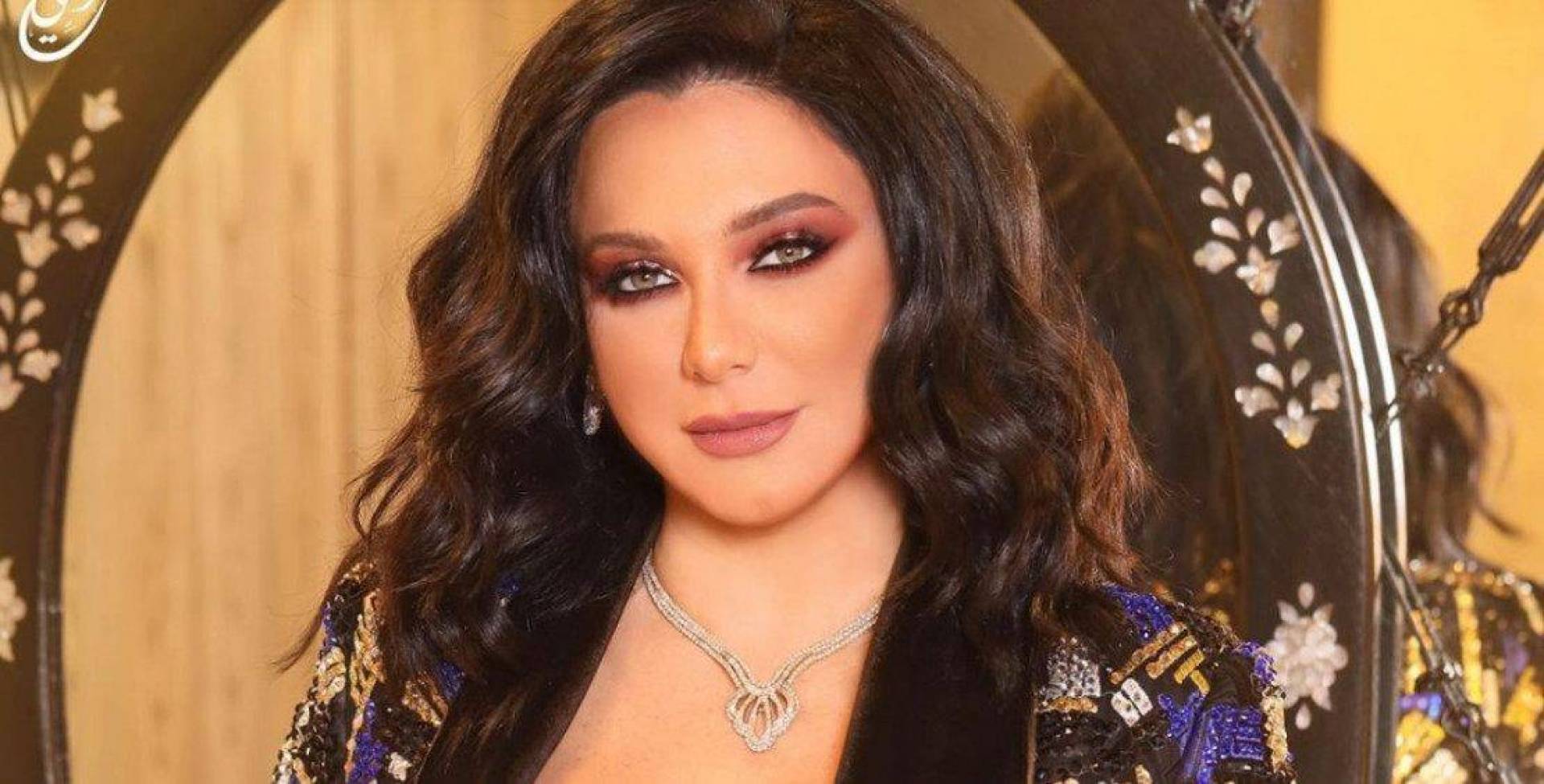 سلاف فواخرجي : موقفي وطني و ليس سياسي