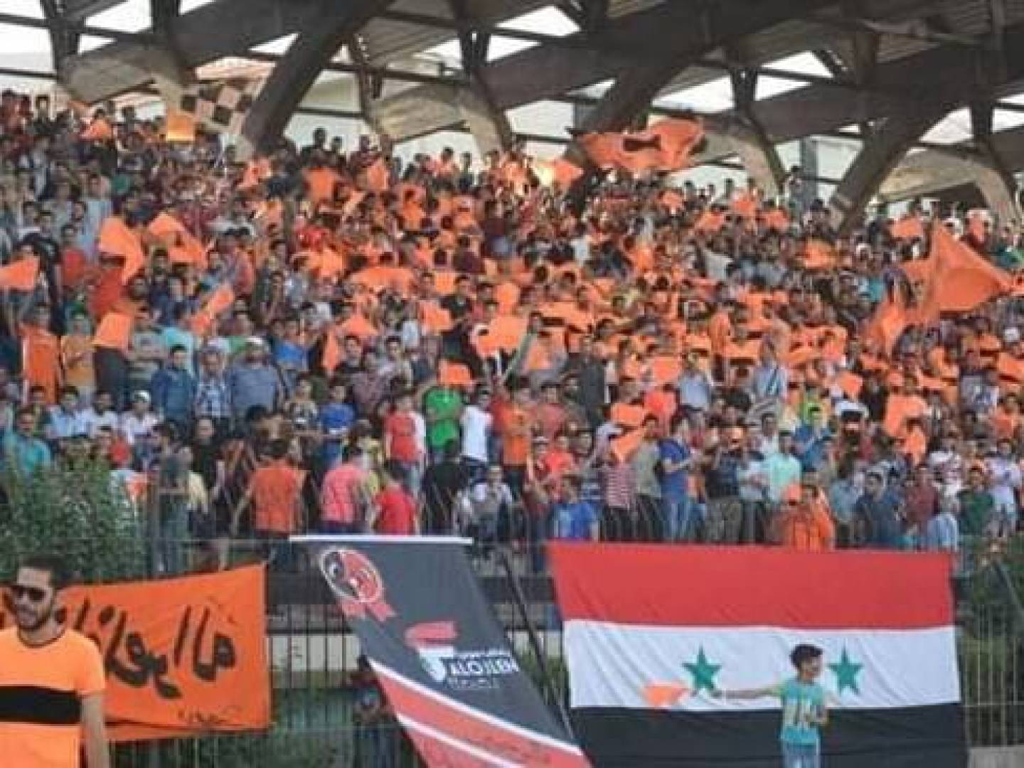 الوحدة يقسو على تشرين بثنائية