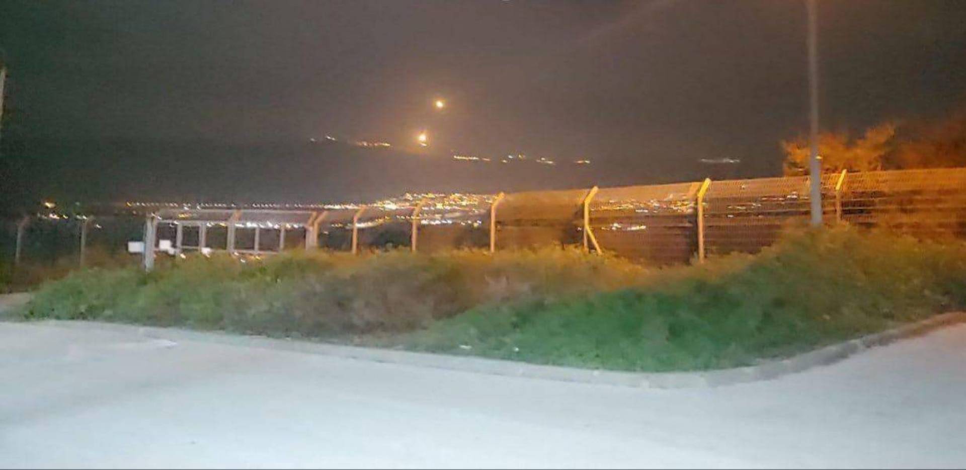 القاء قنابل مضيئة في أجواء بلدتي ميس الجبل وحولا جنوب لبنان