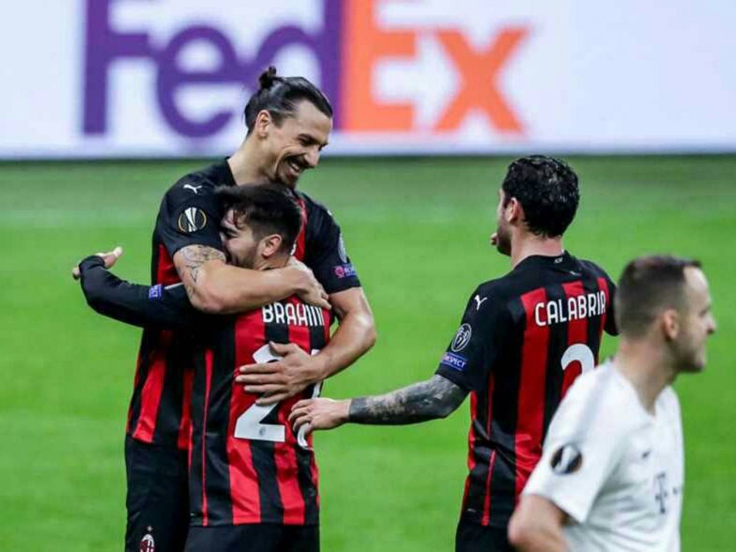ميلان بضيافة سبارتابراغ في اليورباليغ اليوم