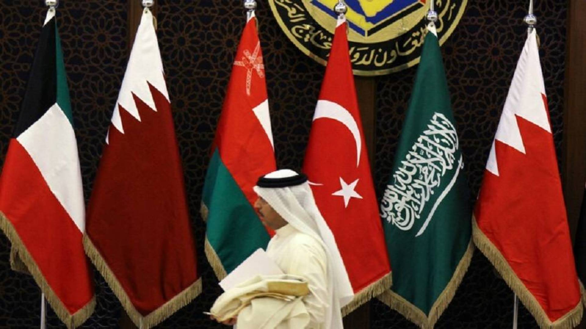 بعد 3 سنوات على القطيعة: السعودية تبشّر بحل للأزمة الخليجية
