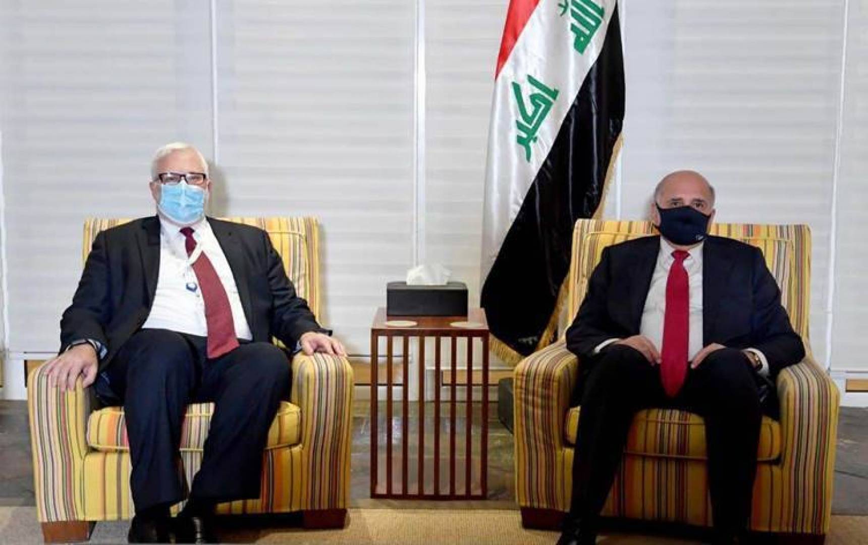 خلال لقائه مبعوث ترامب.. وزير الخارجية العراقي: من مصلحتنا إنهاء الازمة السورية