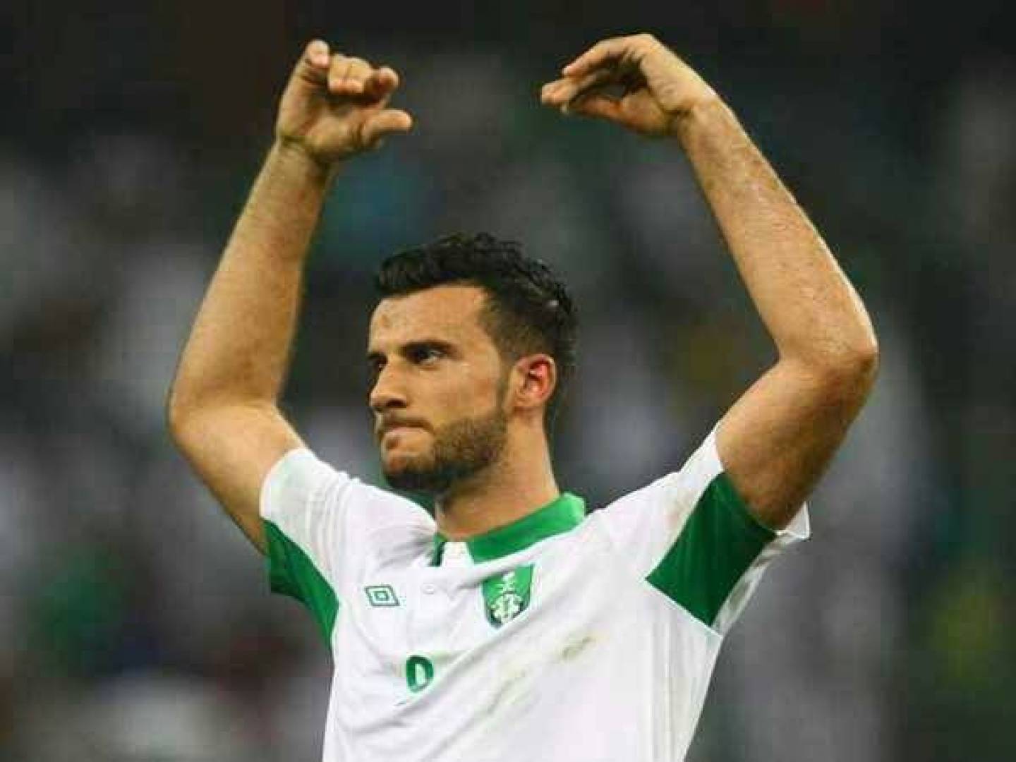 أرقام المهاجم عمر السومة مع الأهلي السعودي