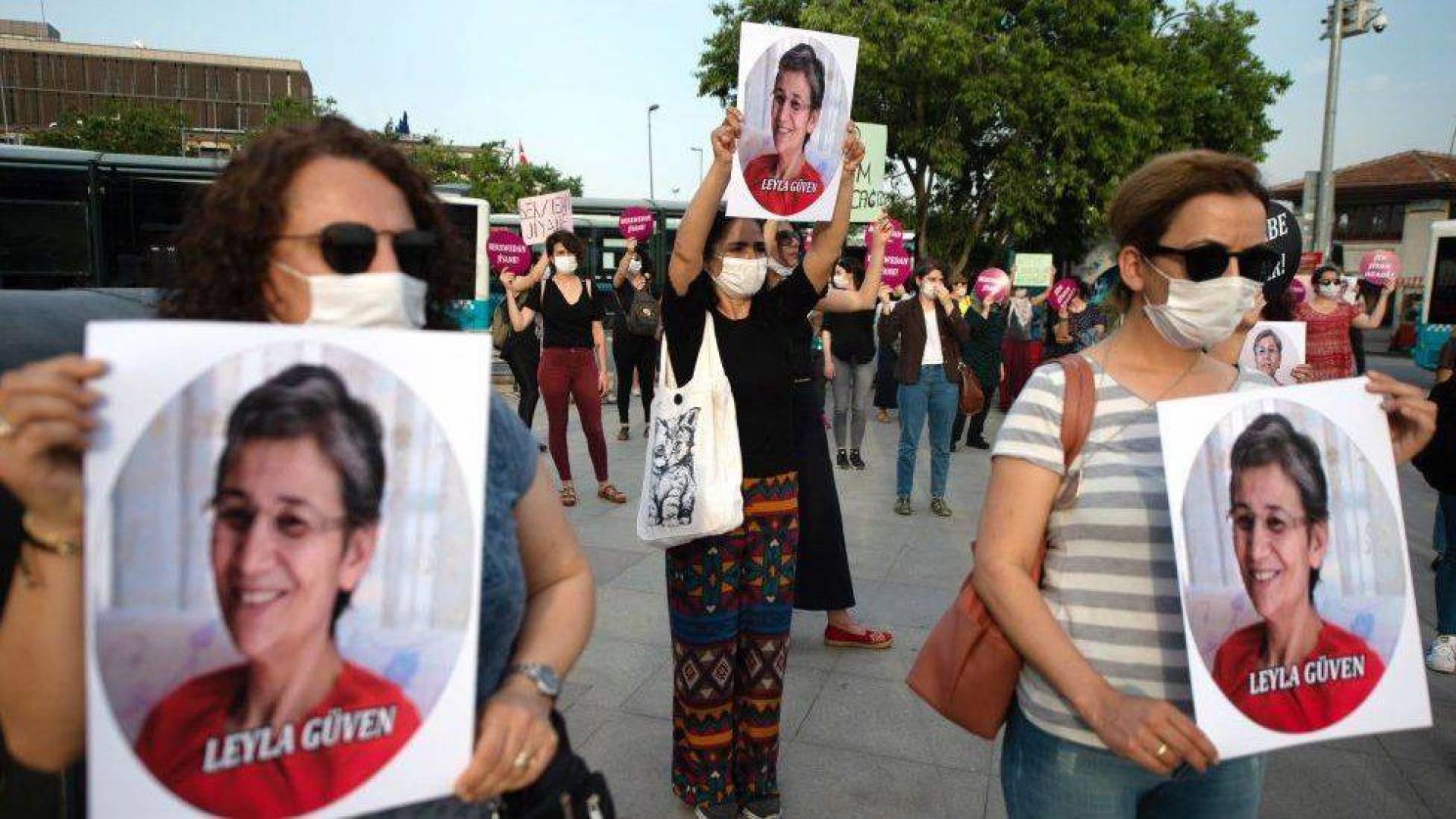 تركيا تحكم على السياسية الكردية البارزة ليلى جوفين بالسجن 22 عام
