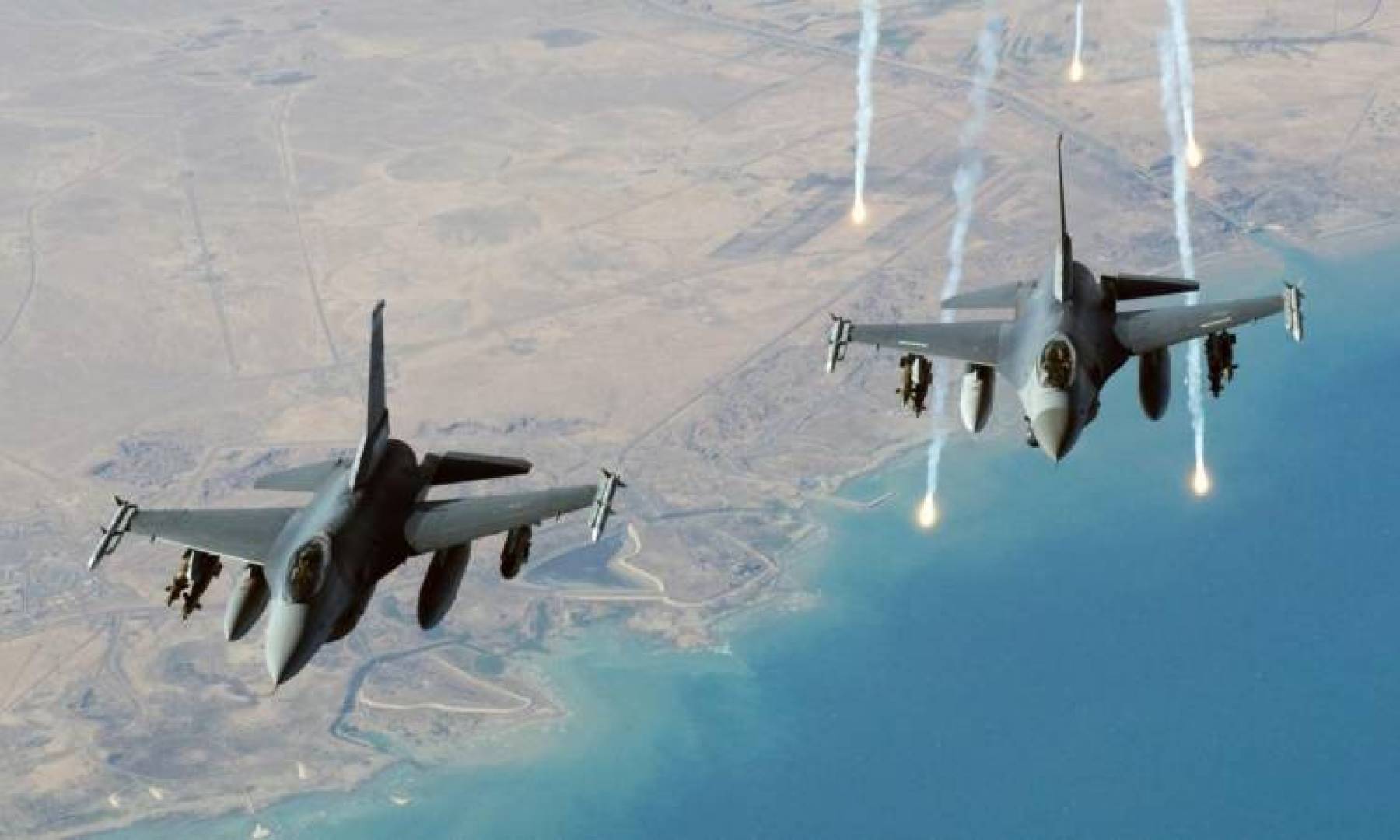 قيادة القوات الأمريكية في إفريقيا تعلن شن غارة جوية على مقر لحركة الشباب بالقرب من ساكو في الصومال, الضربة ألحقت أضرارا بمجمع لحركة الشباب بالقرب من ساكو في الصومال