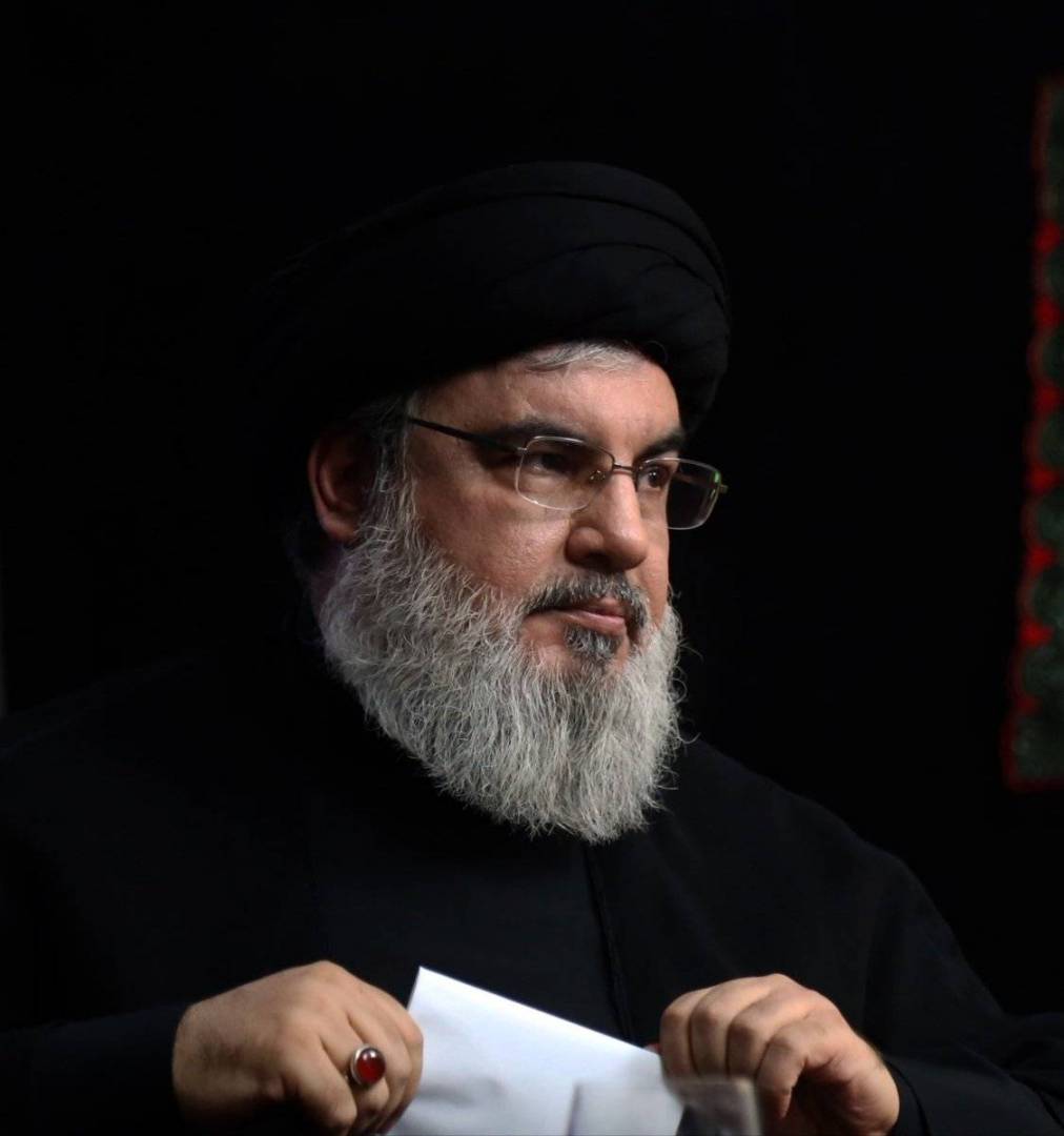 نصرالله: من حمى اللبنانيين ودافع عنهم وساعدهم وفتح لهم معسكرات التدريب حتى تحرير الـ2000؟ المقاومة هي من تساعد لبنان وتحتفظ على حقوقه وسيادته