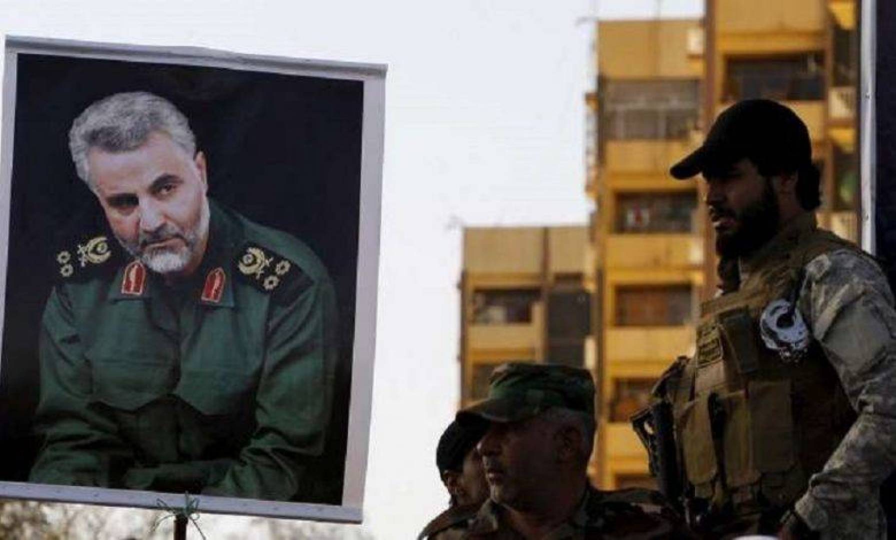 الجيش الإيراني: دماء الشهيد قاسم سليماني ستقود إلى ظهور الكثيرين من أمثاله