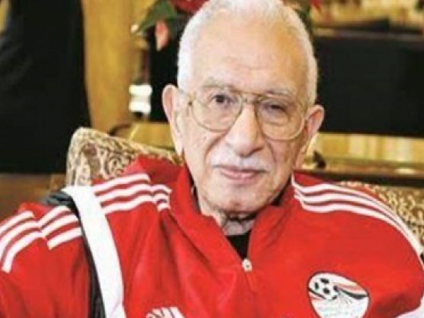 وفاة المدرب المصري القدير طه الطوخي بعد وعكة صحية.