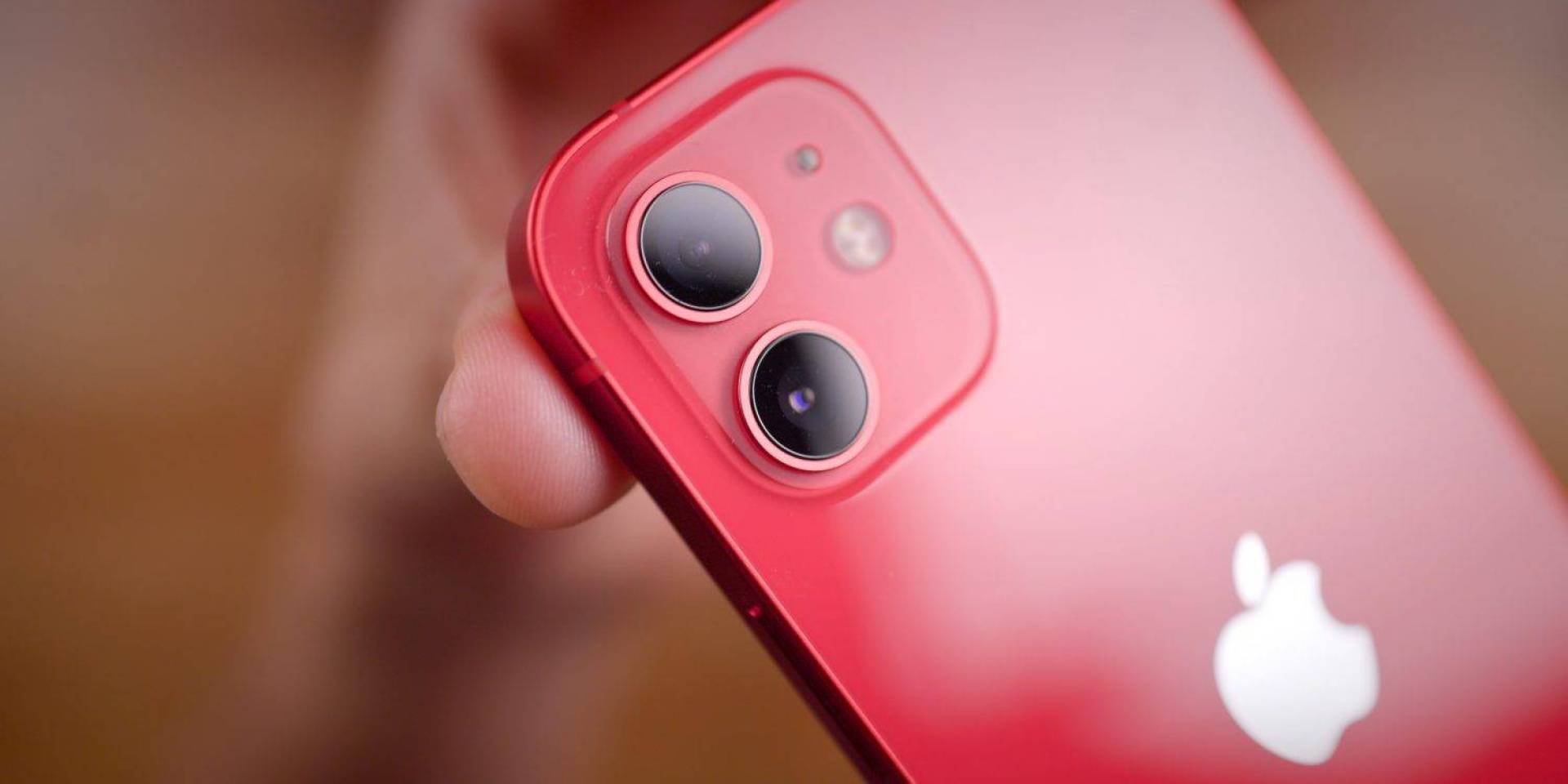 نظام التشغيل iOS 14.4 سينبه المستخدمين بشأن كاميرات أيفون غير الأصلية في هواتفهم