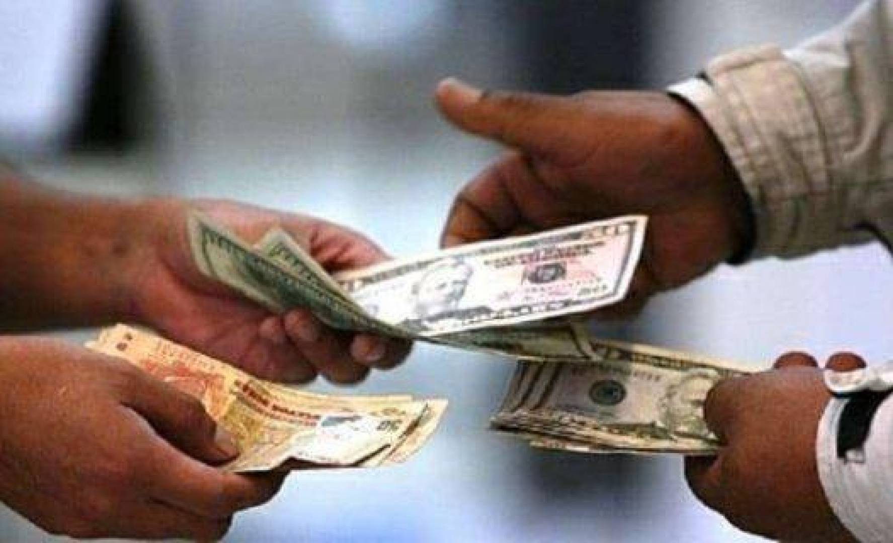 أليكم سعر الدولار في السودان اليوم 09-02-2021 أمام الجنية السوداني