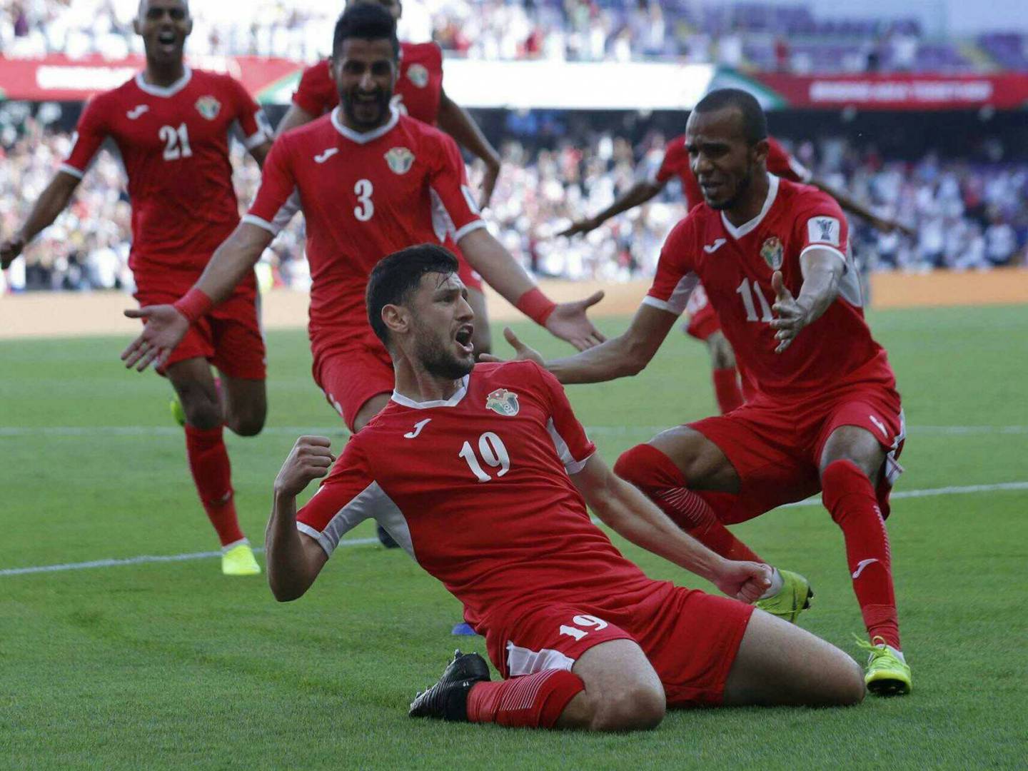 بالفيديو منتخب الأردن يخسر وديا أمام زينت الروسي في معسكر دبي