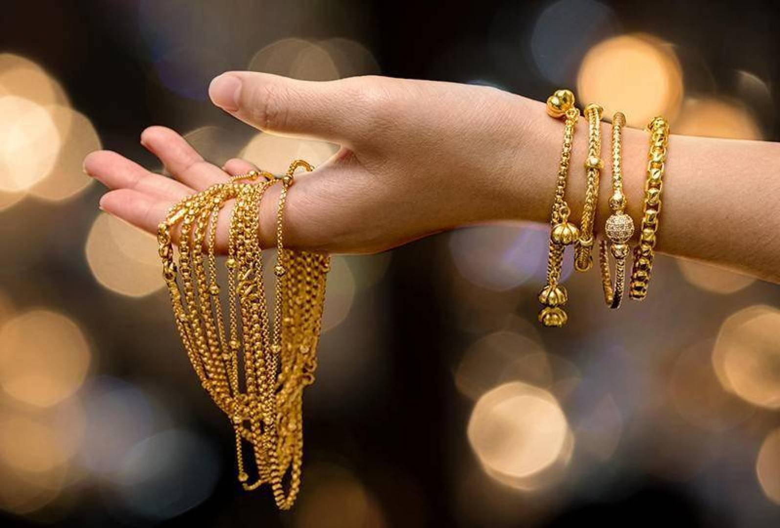 إليكم سعر مثقال الذهب في العراق 16-02-2021  مقابل الدولار 