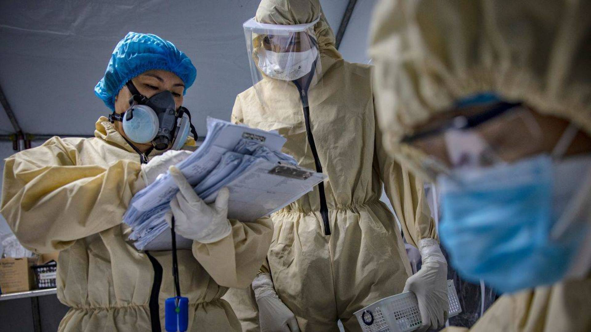 الفلبين تعرض على المملكة المتحدة وألمانيا مقايضة الممرضات الفلبينيات بلقاح فيروس كورونا