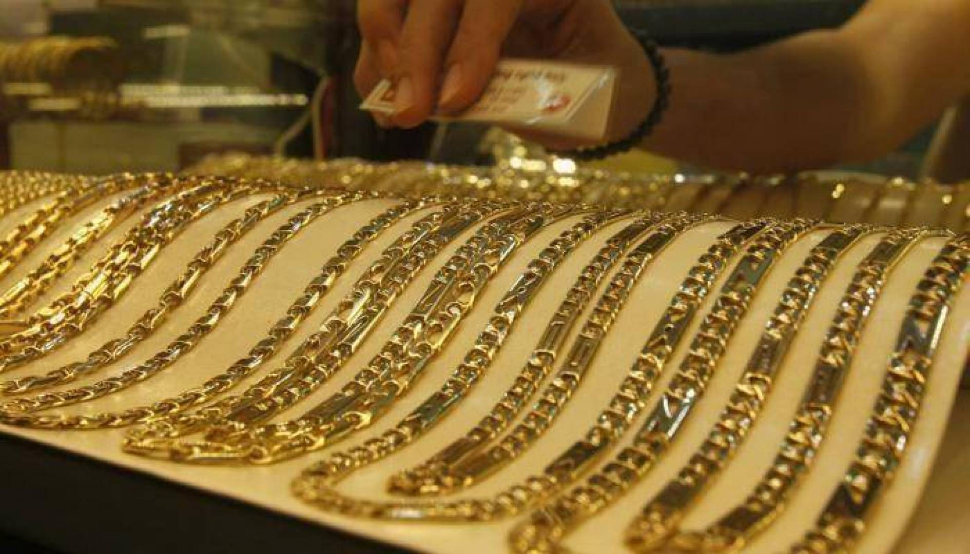 تعرف على سعر الذهب في اليمن اليوم 16-02-2021  وسعر في محلات الذهب 