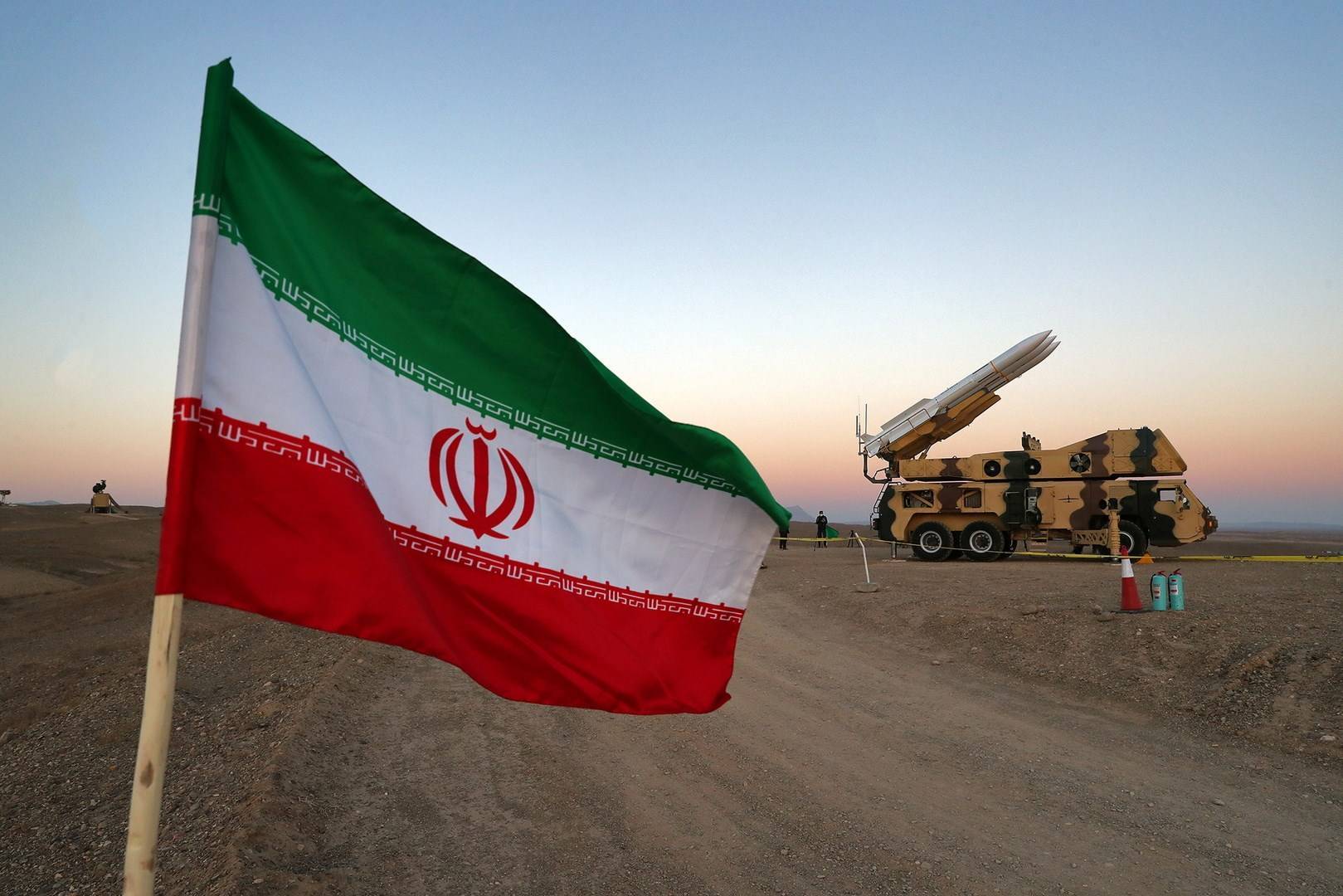 طهران: العالم مدين للشعب الإيراني لالتزامه بالاتفاق النووي