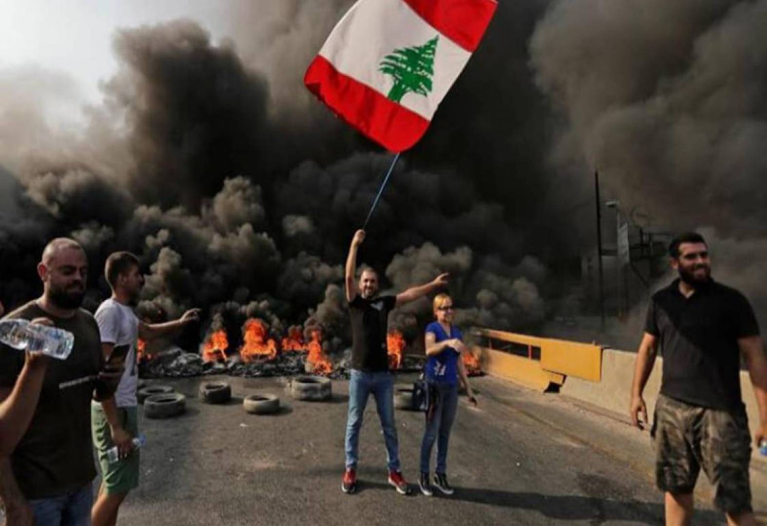 بعد سنوات من تنفيذ أوامرها.. هل تتخلى واشنطن عن رأس السلطة النقدية في لبنان